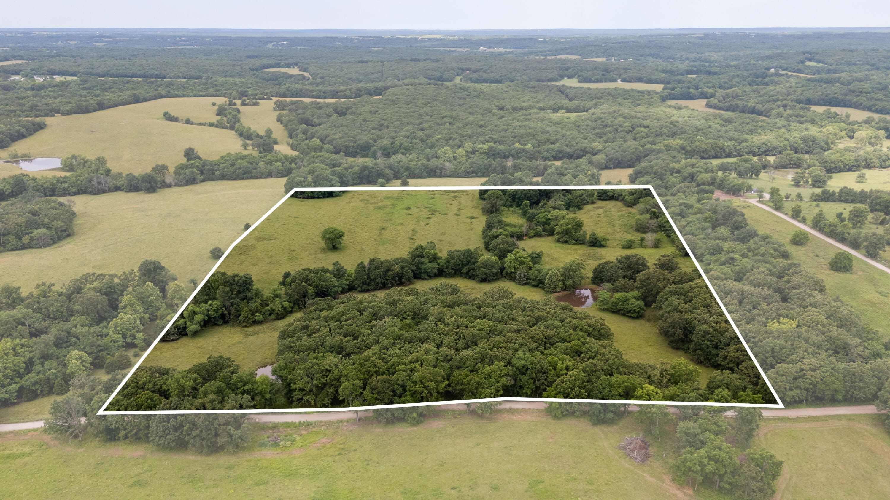 Land for sale – 00 S 220th Road  Halfway, MO