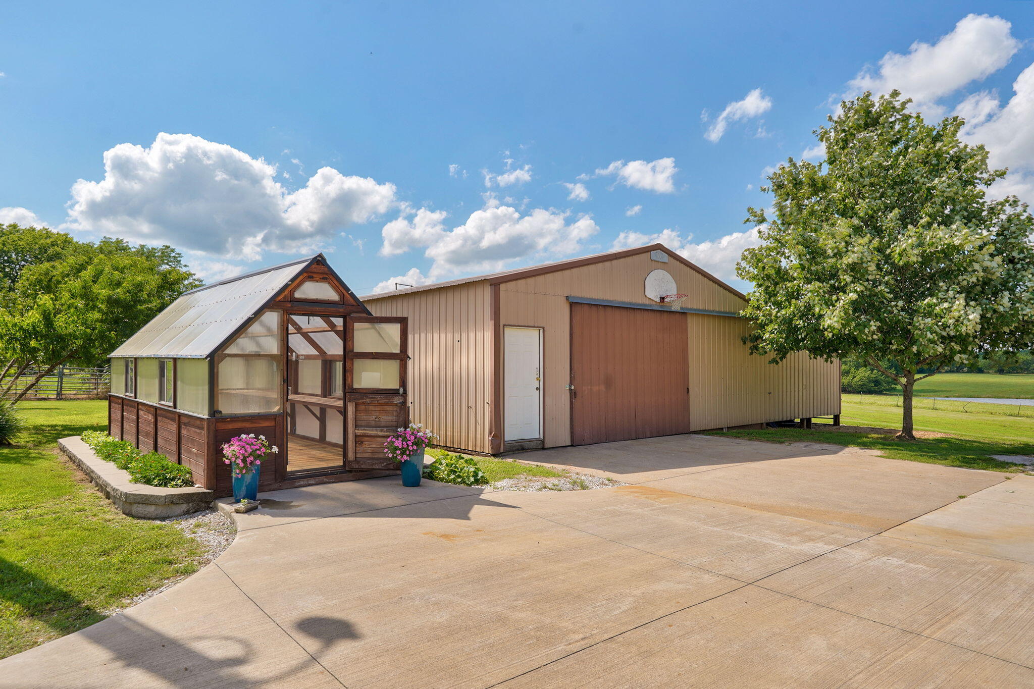 Photo 57 - Residential for sale – 8933 W Farm Road 60   Willard, MO