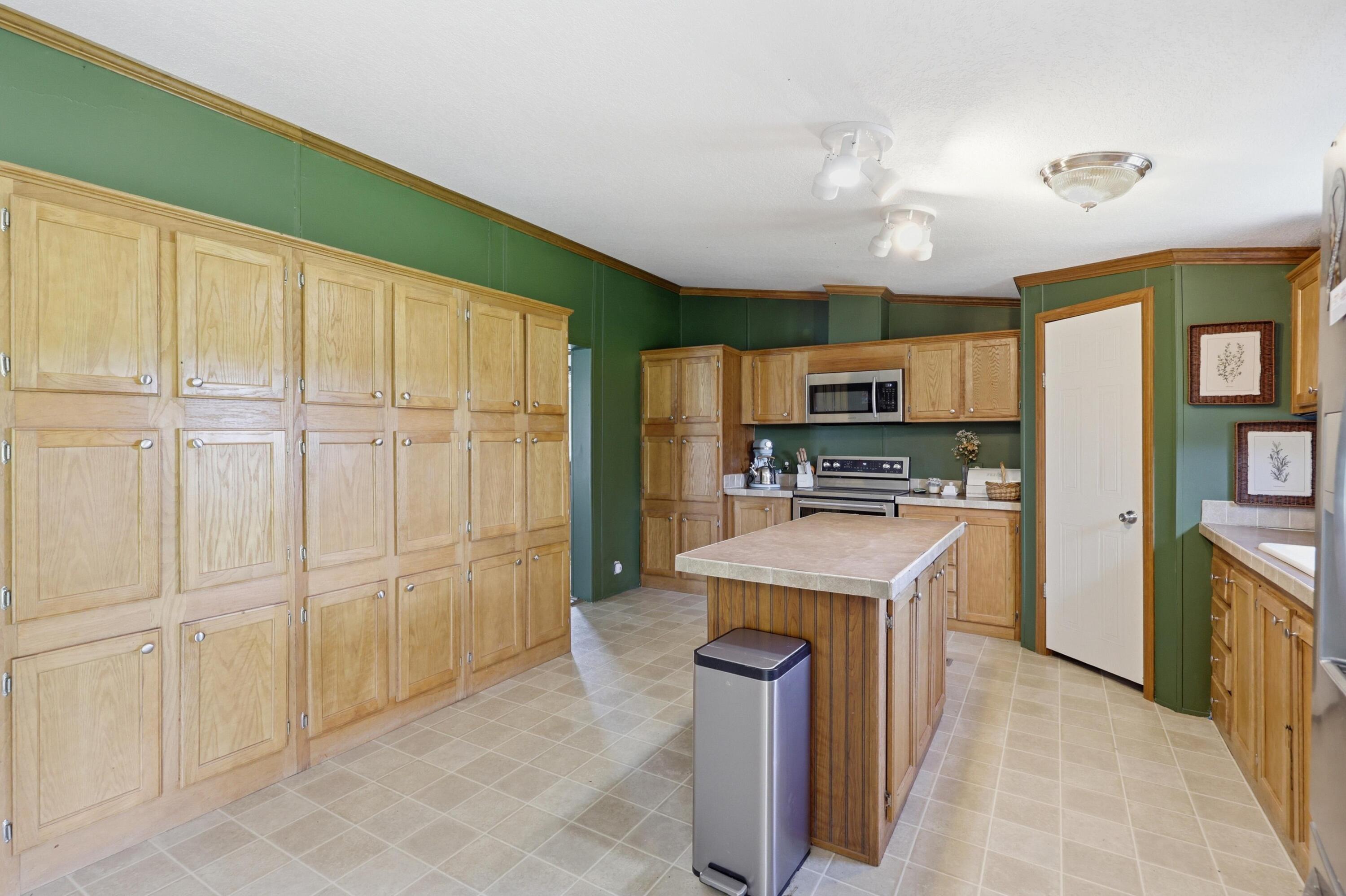 Photo 13 - Residential for sale – 9072 E State Highway 76   Anderson, MO
