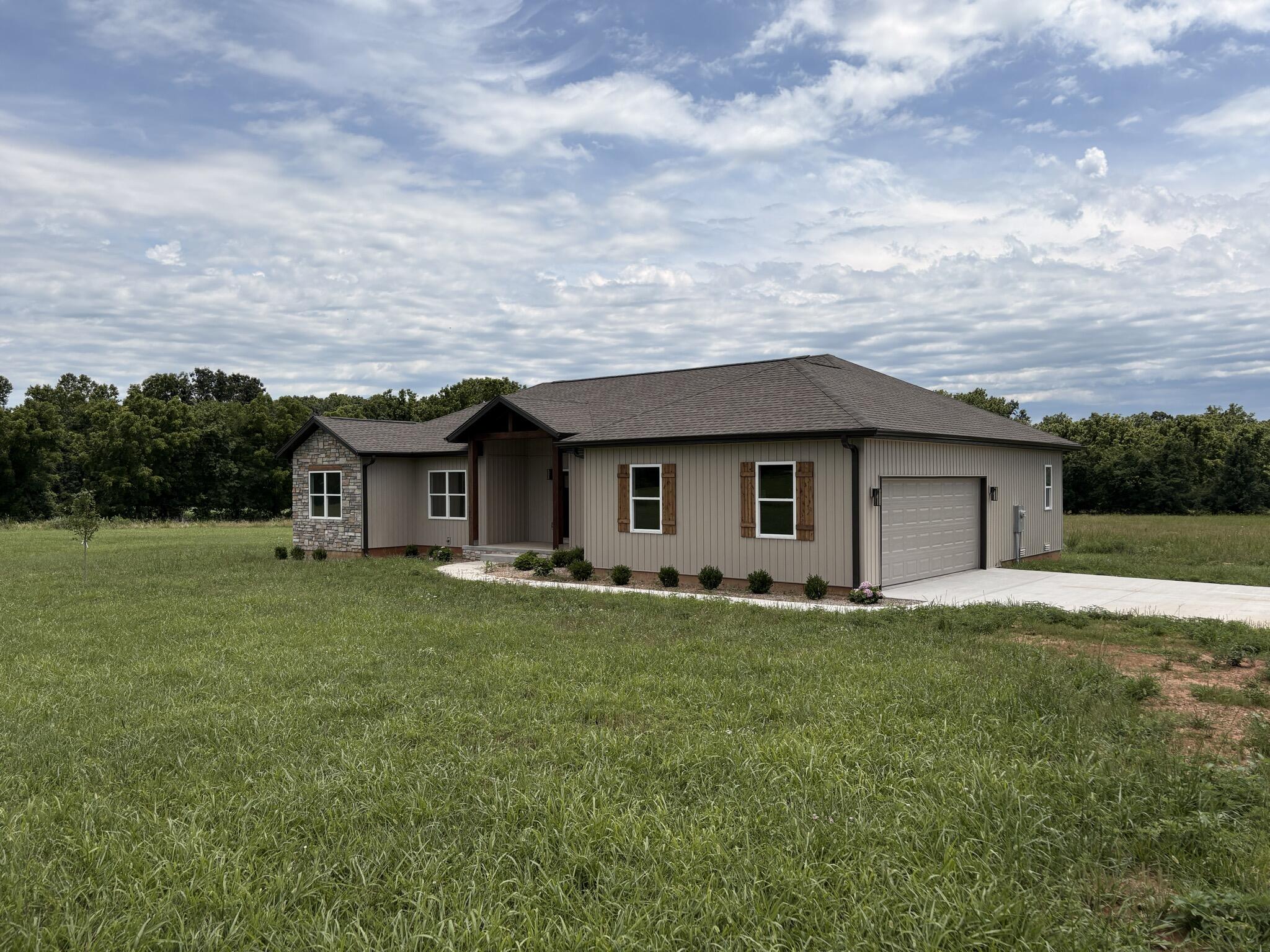 Photo 9 - Residential for sale – 20203  Lawrence 2008p   Everton, MO