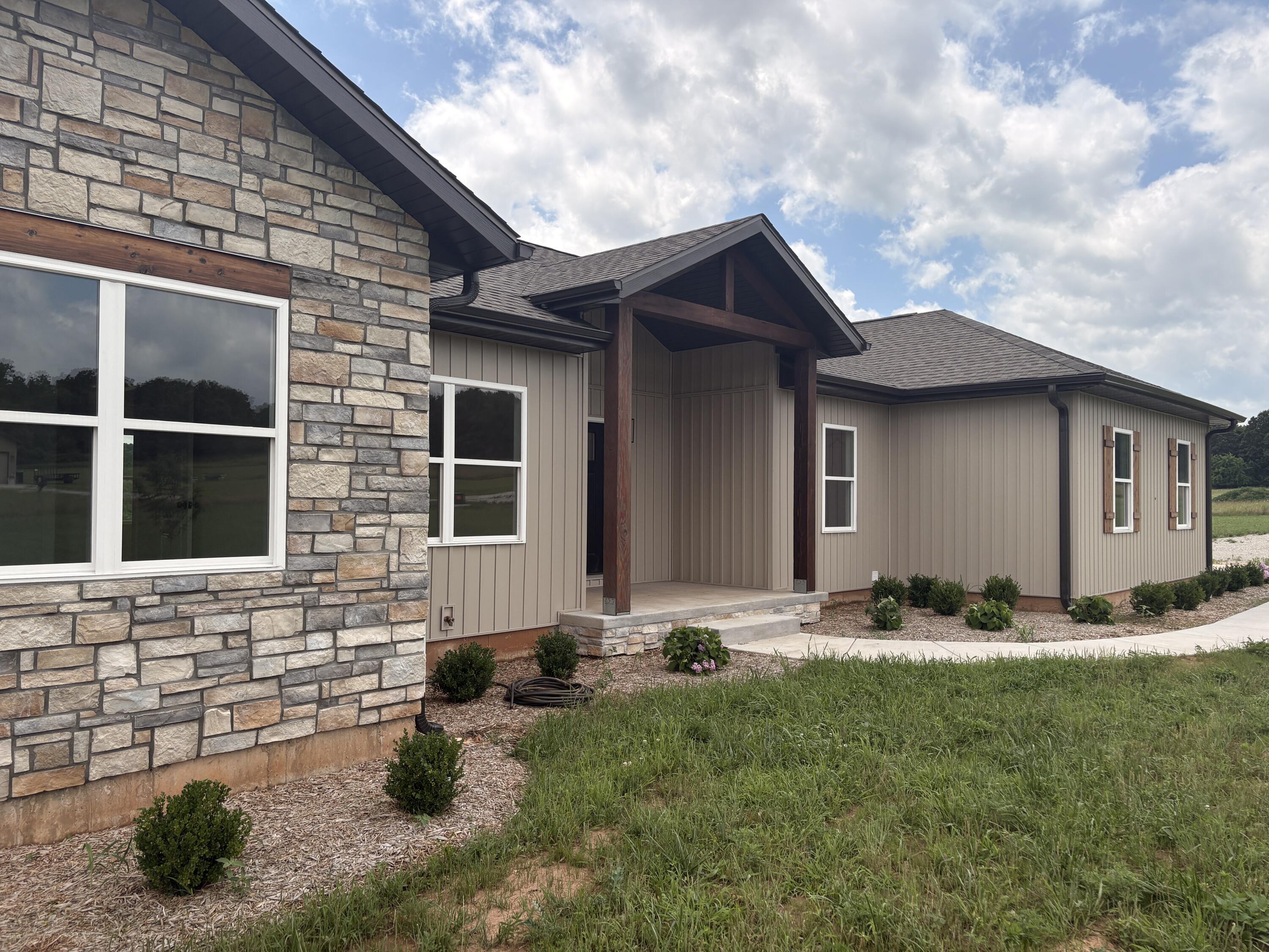 Photo 4 - Residential for sale – 20203  Lawrence 2008p   Everton, MO