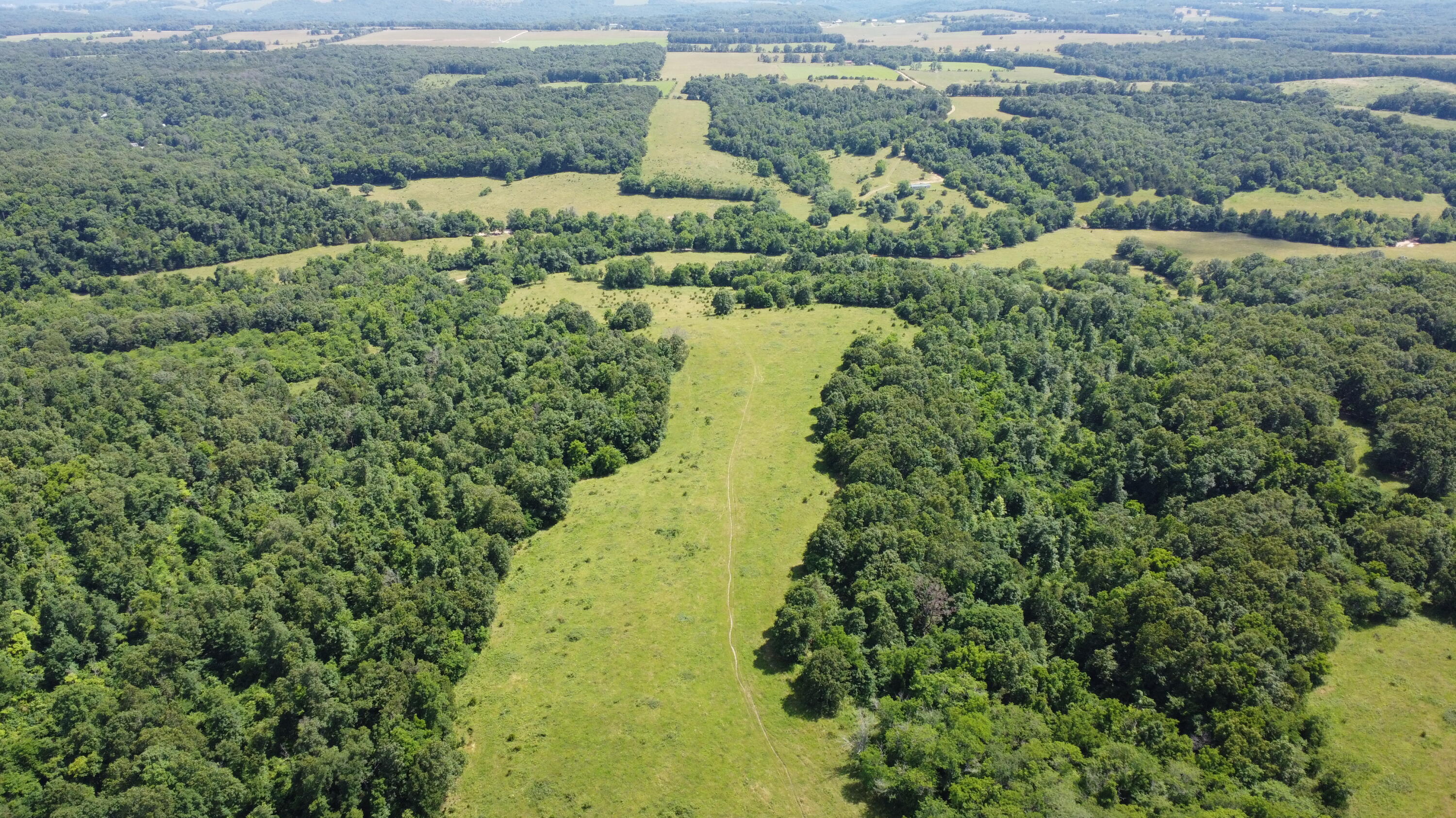 Farm for sale – 000  Hc66   Sparta, MO