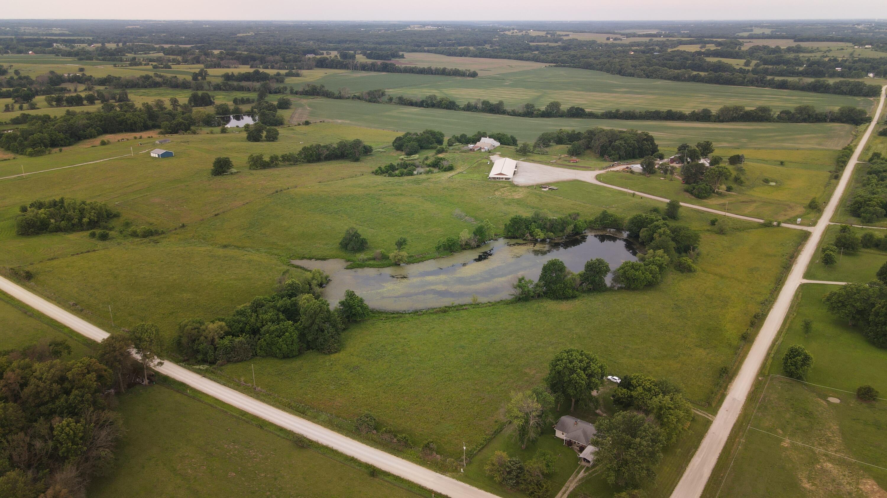Photo 2 - Residential for sale – 126 SW 400th Road  Warrensburg, MO