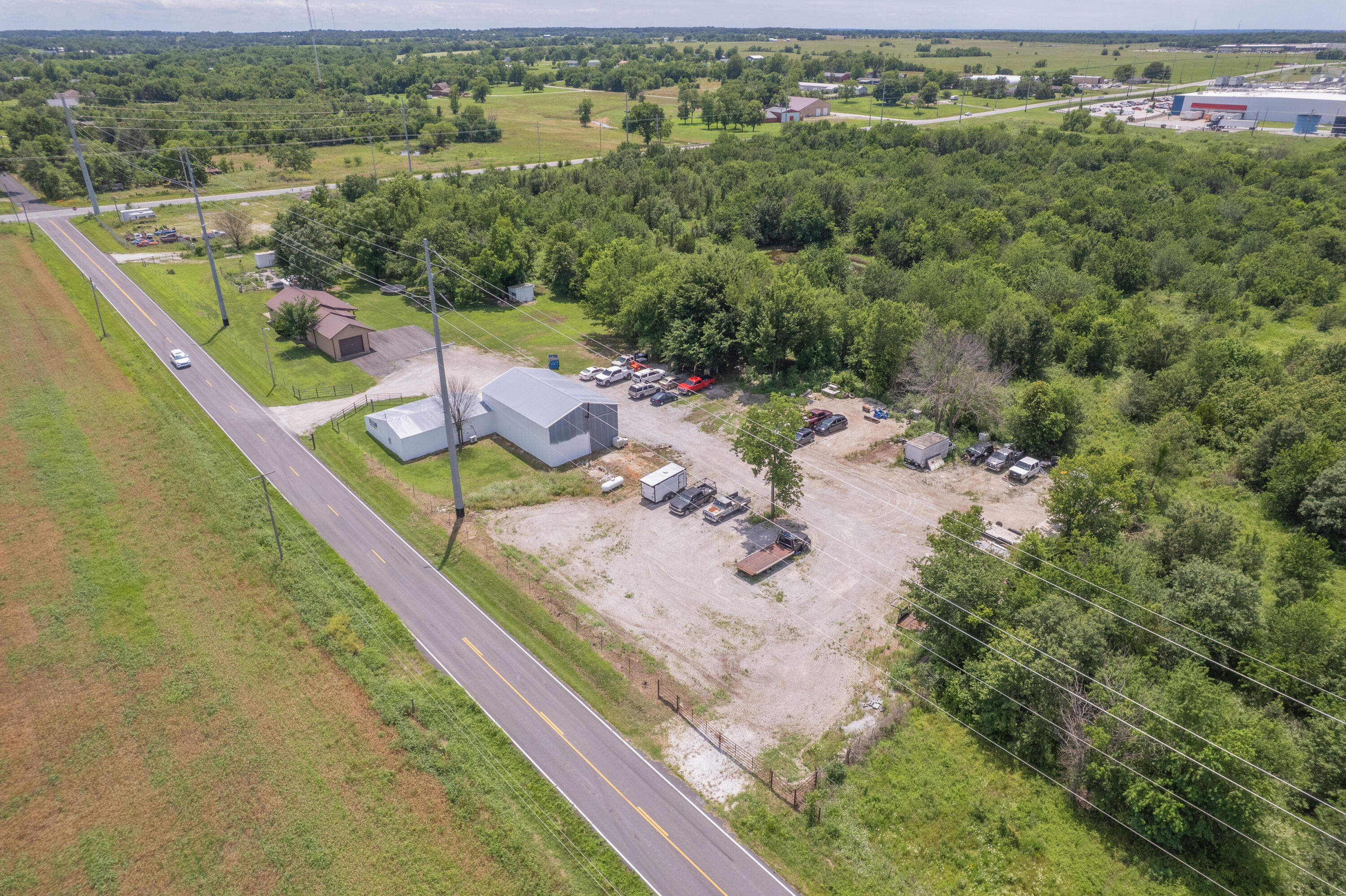 Photo 14 - Residential for sale – 201  201 County Rd 180   Joplin, MO