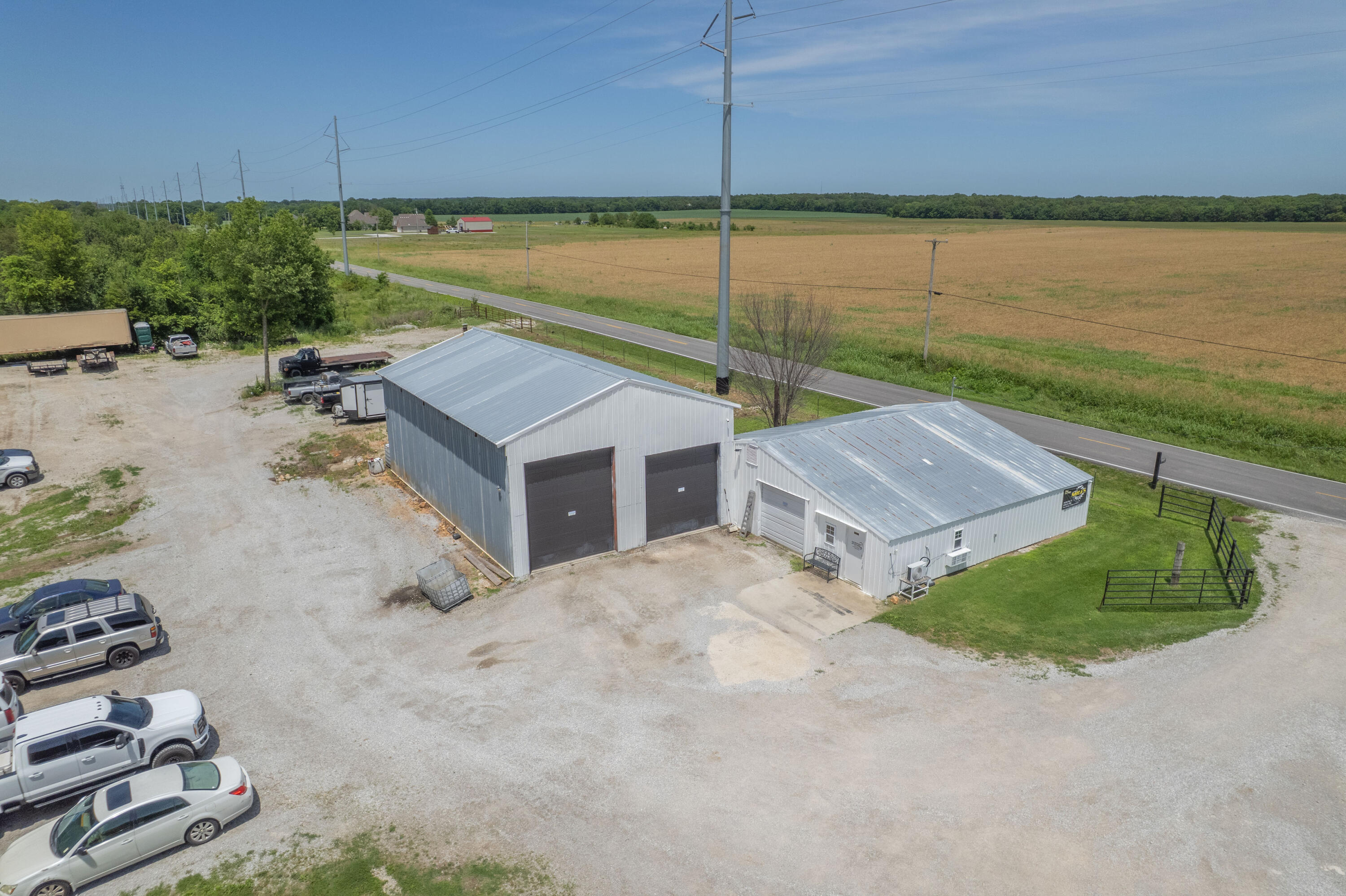 Photo 41 - Residential for sale – 201  201 County Rd 180   Joplin, MO