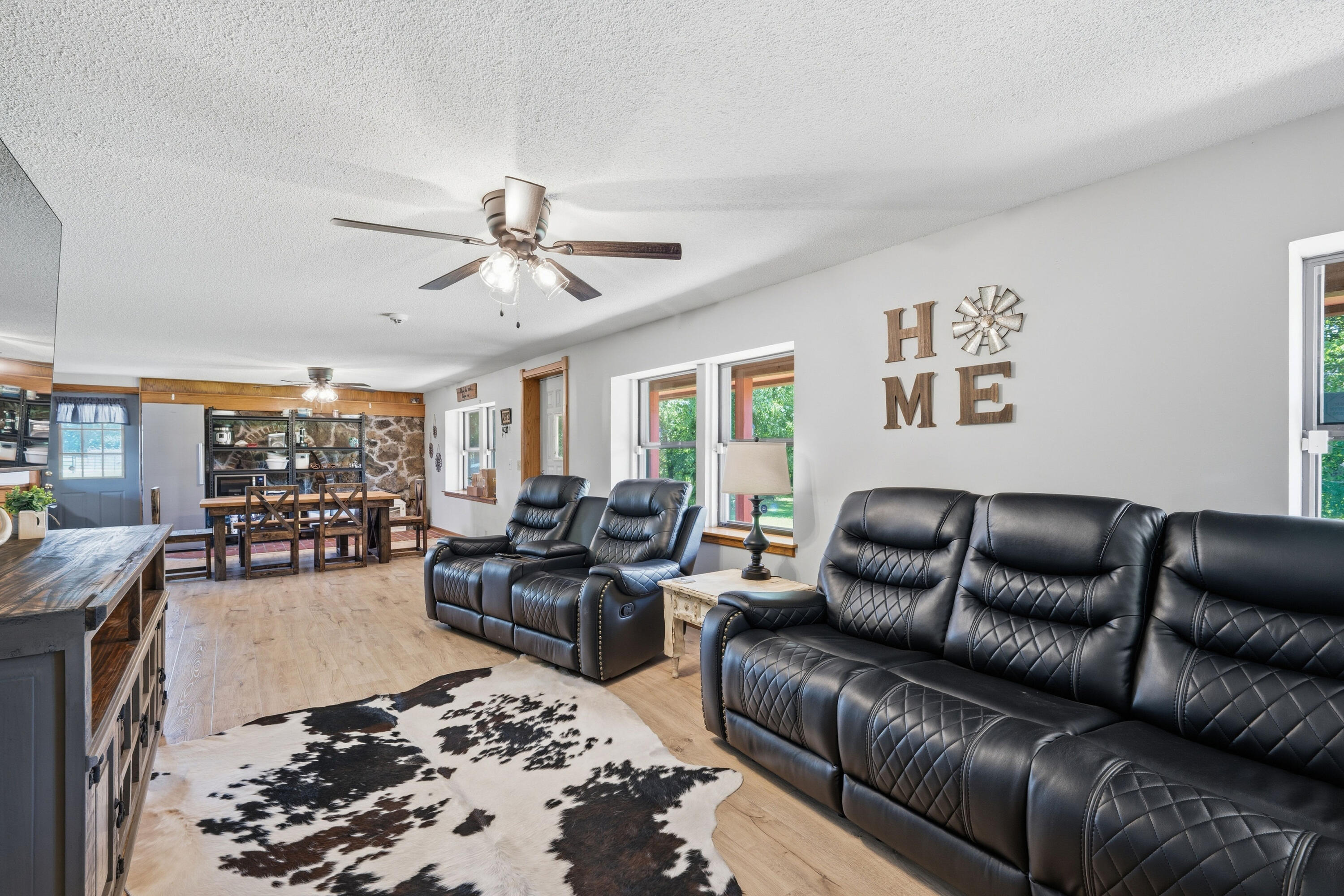 Photo 3 - Residential for sale – 201  201 County Rd 180   Joplin, MO