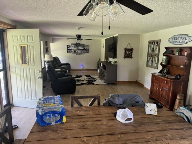 Photo 66 - Residential for sale – 201  201 County Rd 180   Joplin, MO