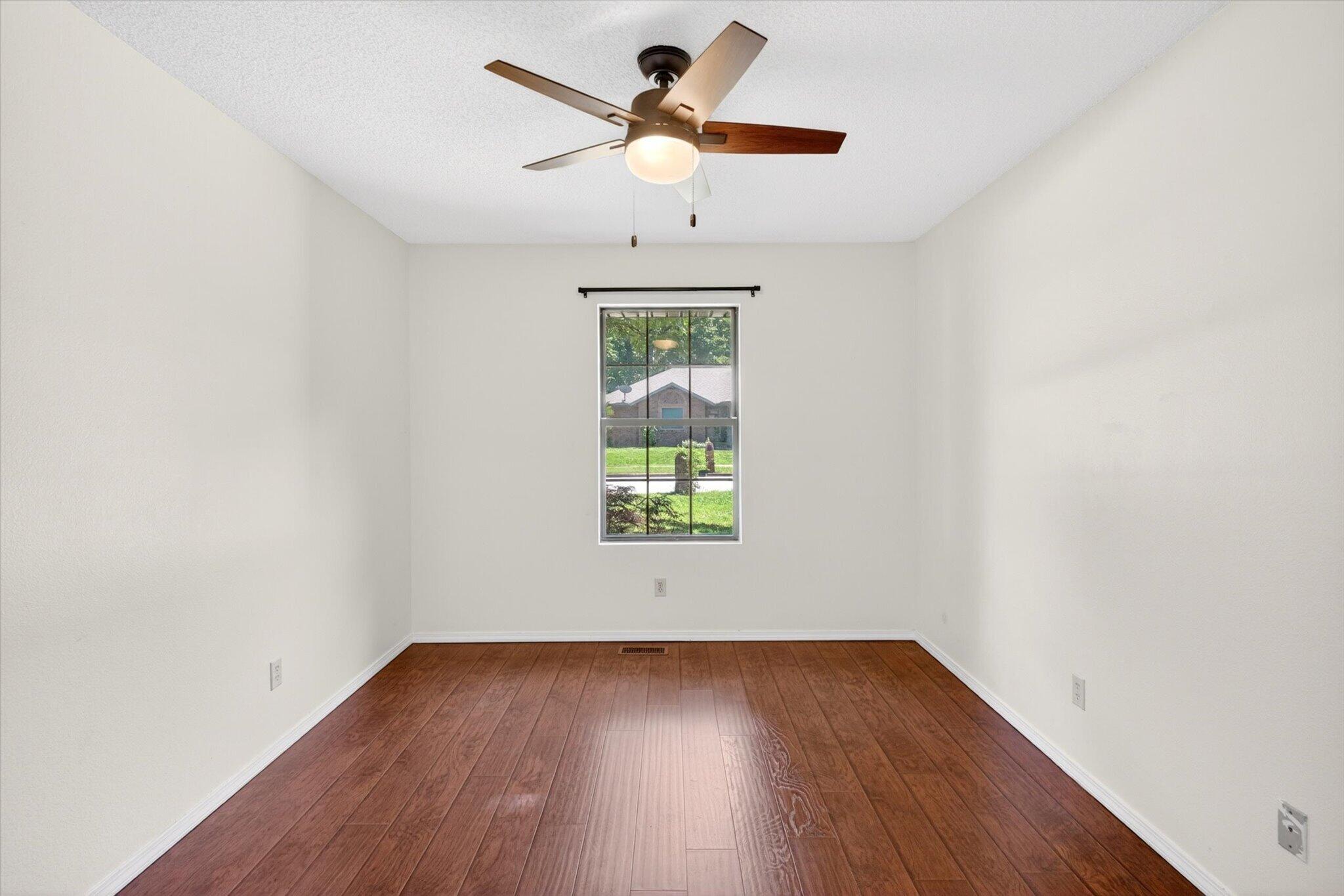 Photo 20 - Residential for sale – 2941 E Belmont Street  Springfield, MO