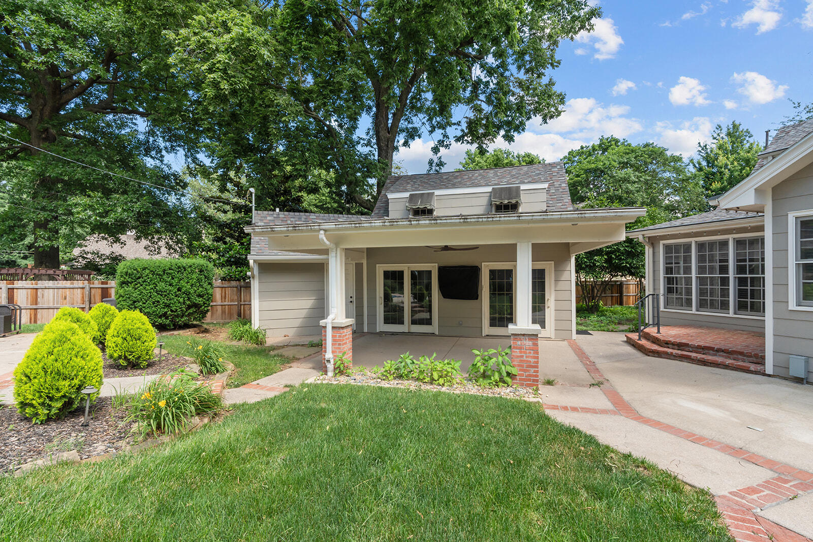 Photo 58 - Residential for sale – 1645 E Meadowmere Street  Springfield, MO