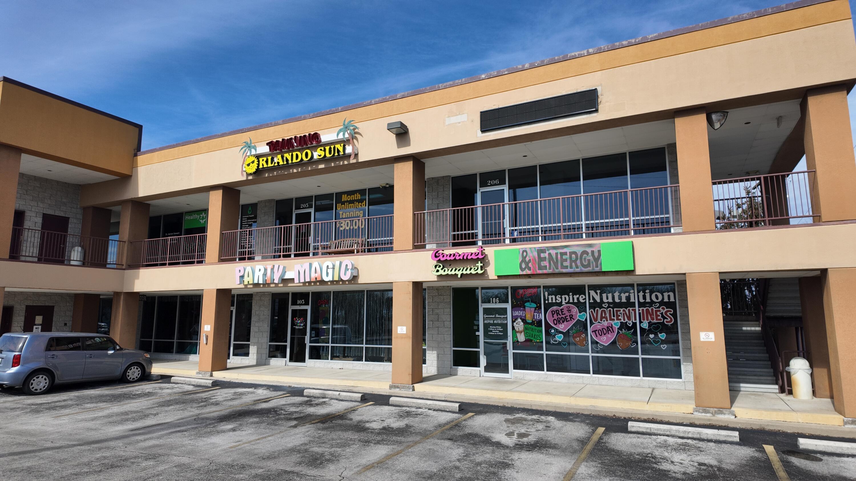 Photo 4 - Commercial Sale for sale – 827 W Main Street  Branson, MO