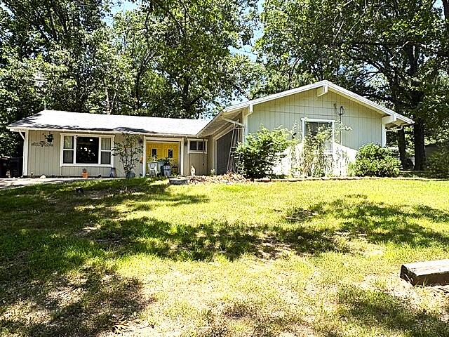 Residential for sale – 1003  Hickory Street  Cassville, MO