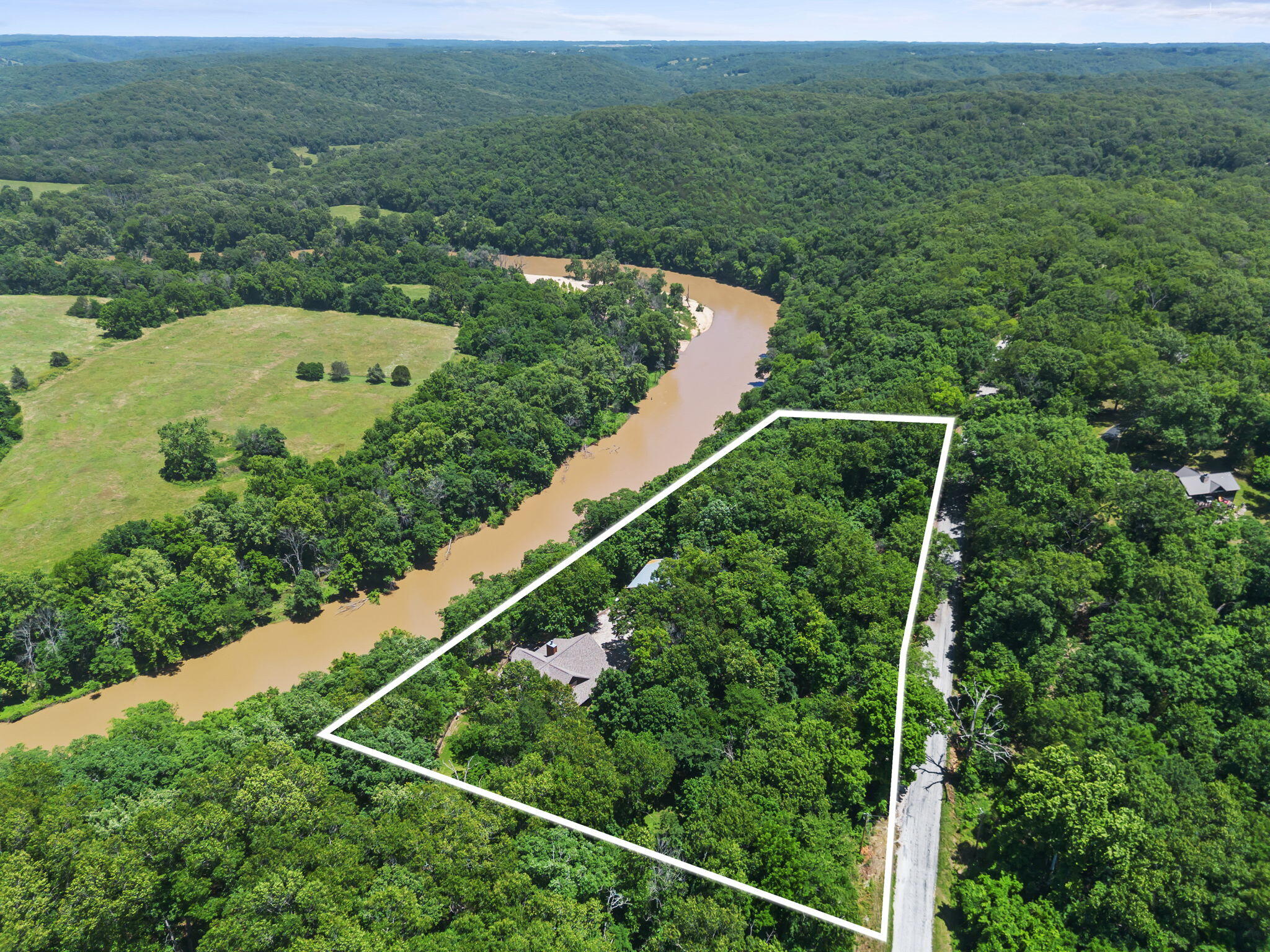 Photo 4 - Residential for sale – 37  Wild Horse Lane  Galena, MO