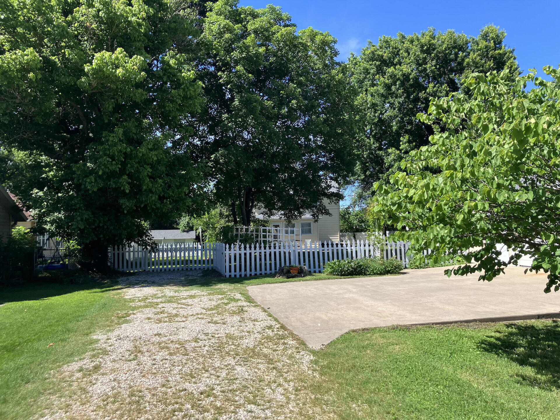 Photo 48 - Residential for sale – 438 E Washington Street  Marshfield, MO