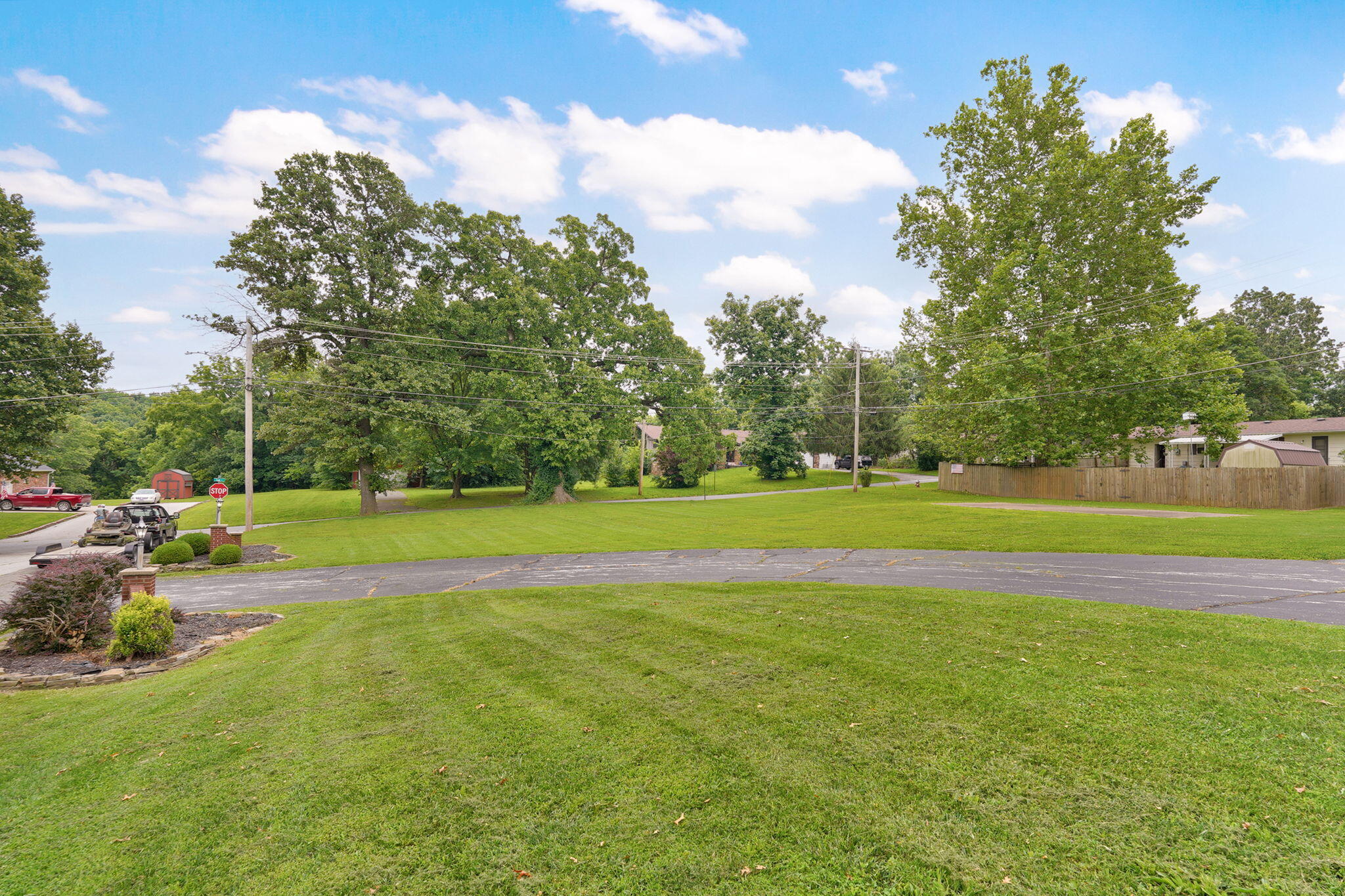 Photo 4 - Residential for sale – 635  Valley View Drive  Mt Vernon, MO
