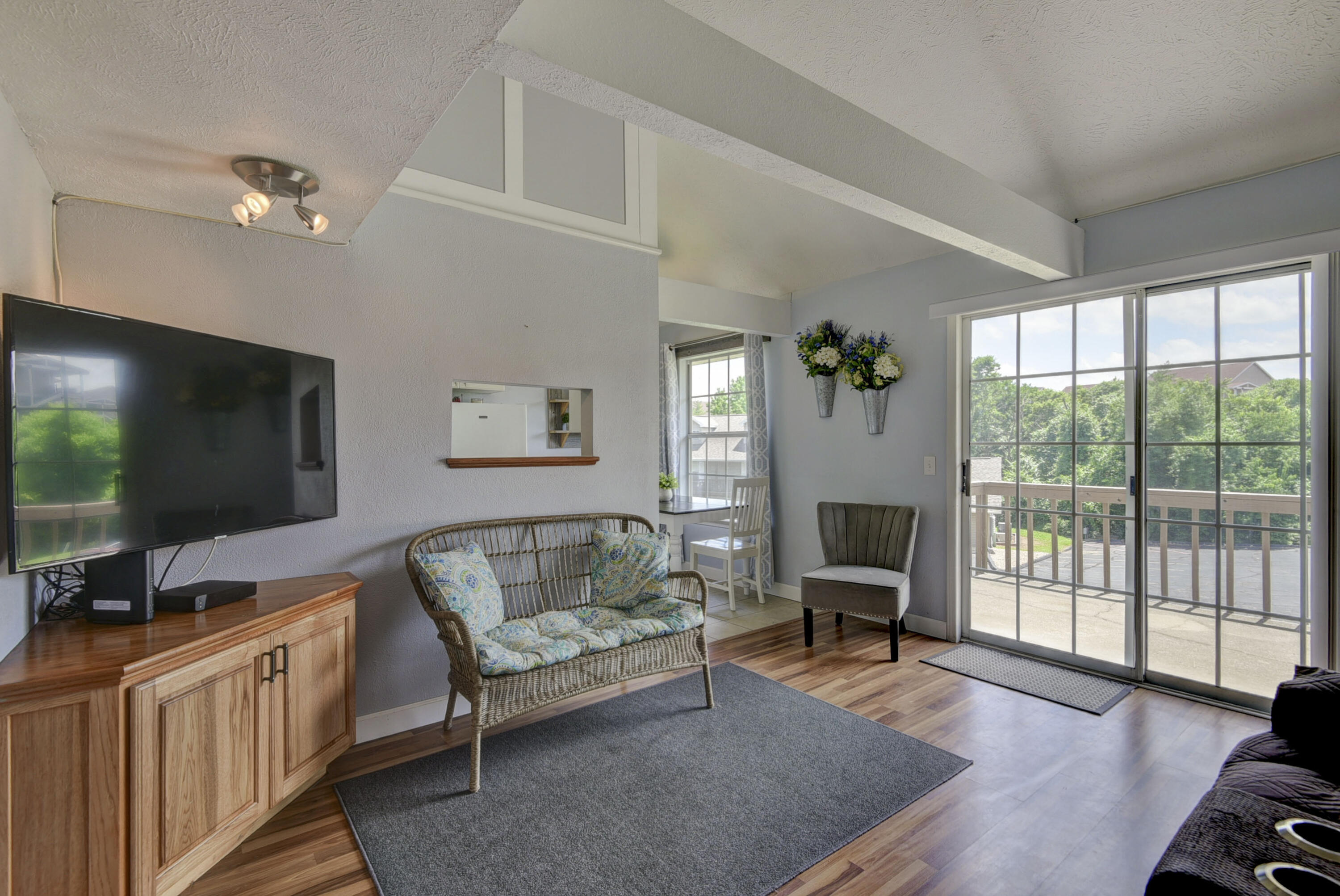 Photo 5 - Residential for sale – 3  Memory Lane  Branson, MO