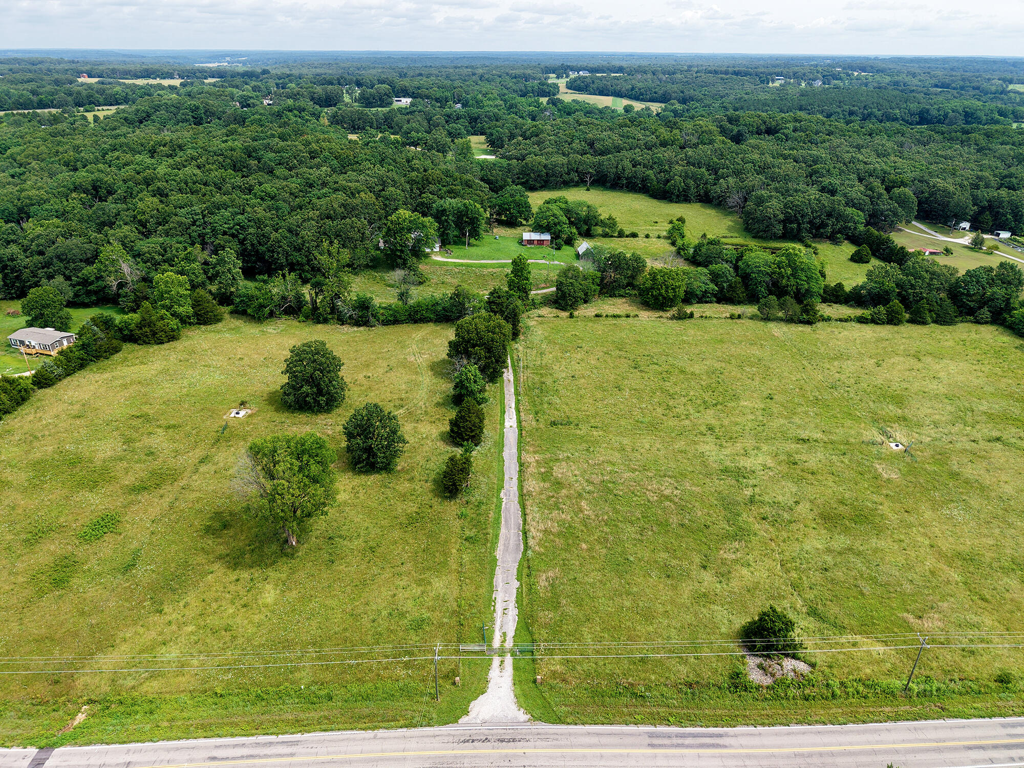 Photo 5 - Residential for sale – 2209  State Highway Dd   Marshfield, MO