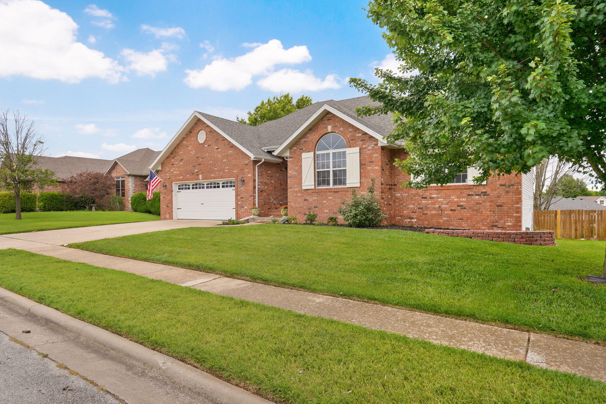 Photo 5 - Residential for sale – 830 E Rachael Drive  Republic, MO