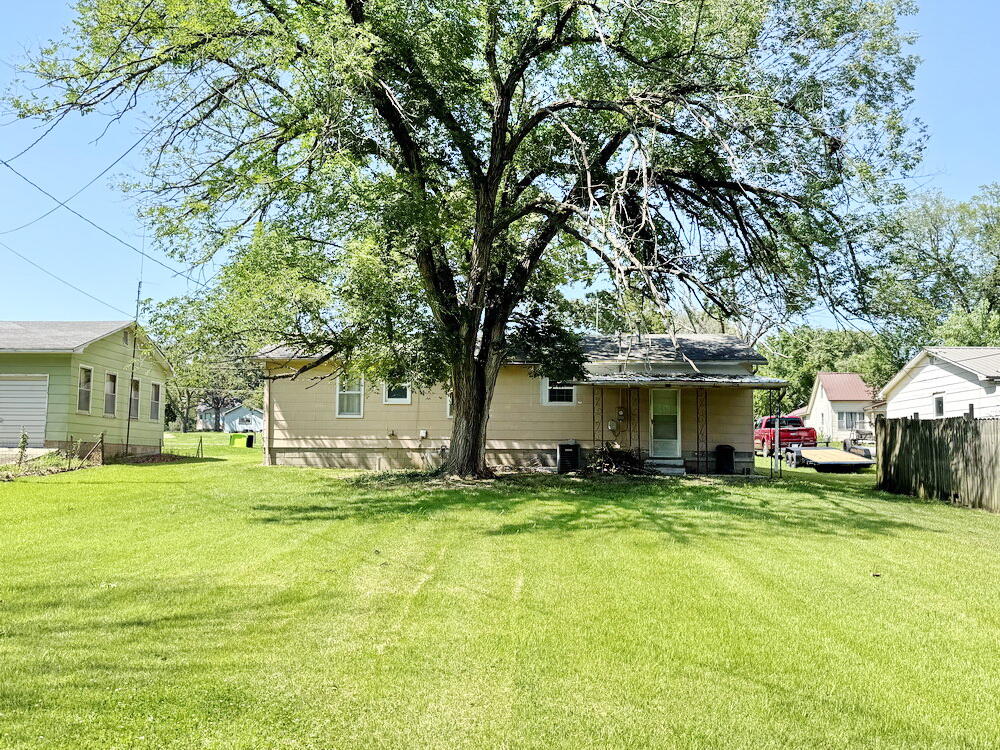 Photo 26 - Residential for sale – 322 W Lafayette Street  El Dorado Springs, MO