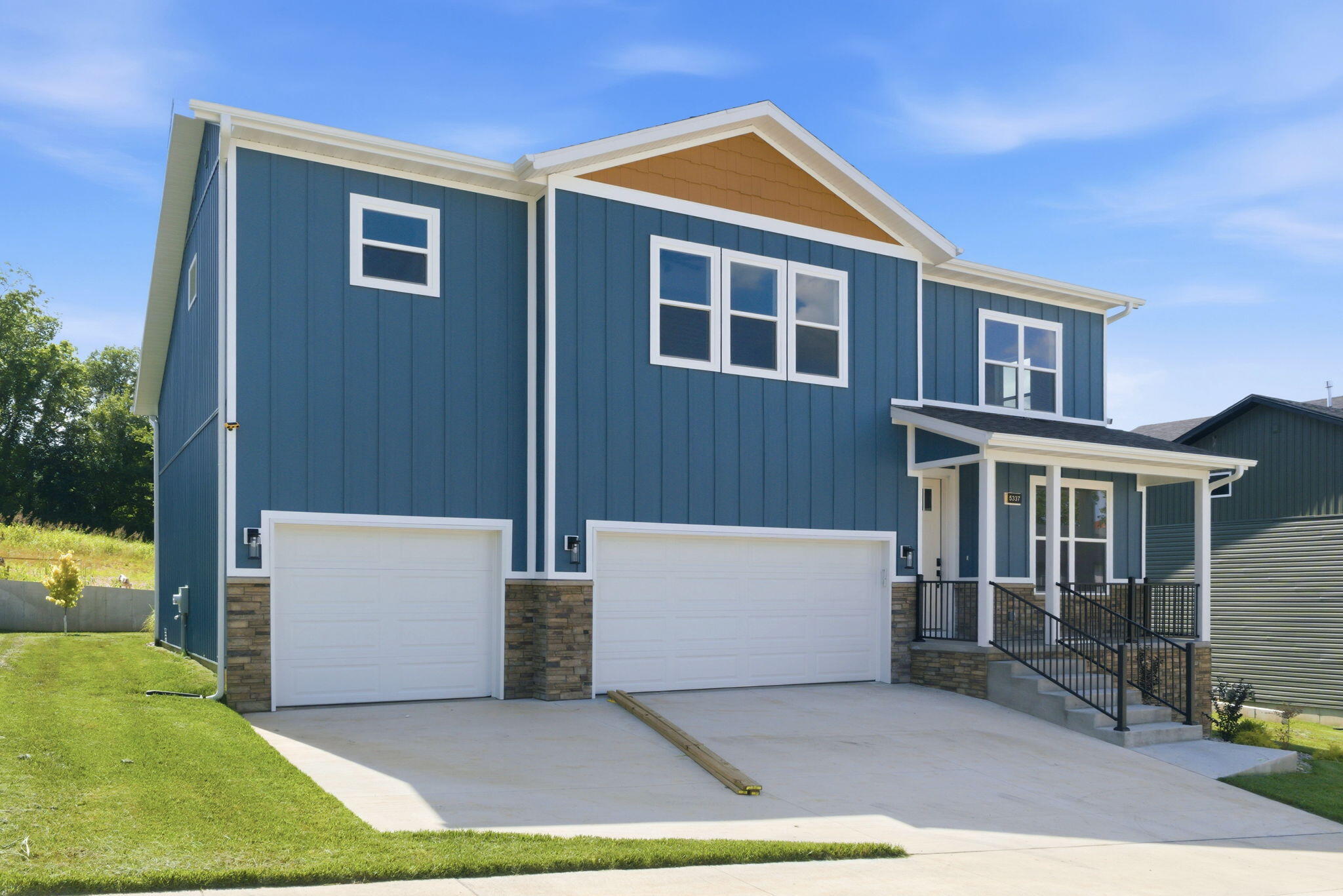 Photo 2 - Residential for sale – 5337 S Dayton Avenue  Springfield, MO