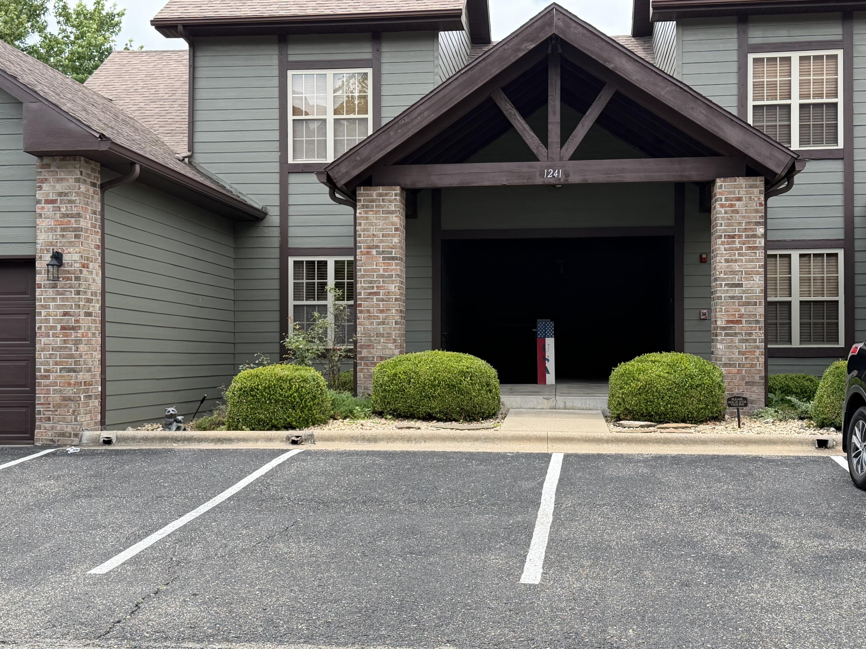Photo 2 - Residential for sale – 1241  Golf Drive  Branson West, MO
