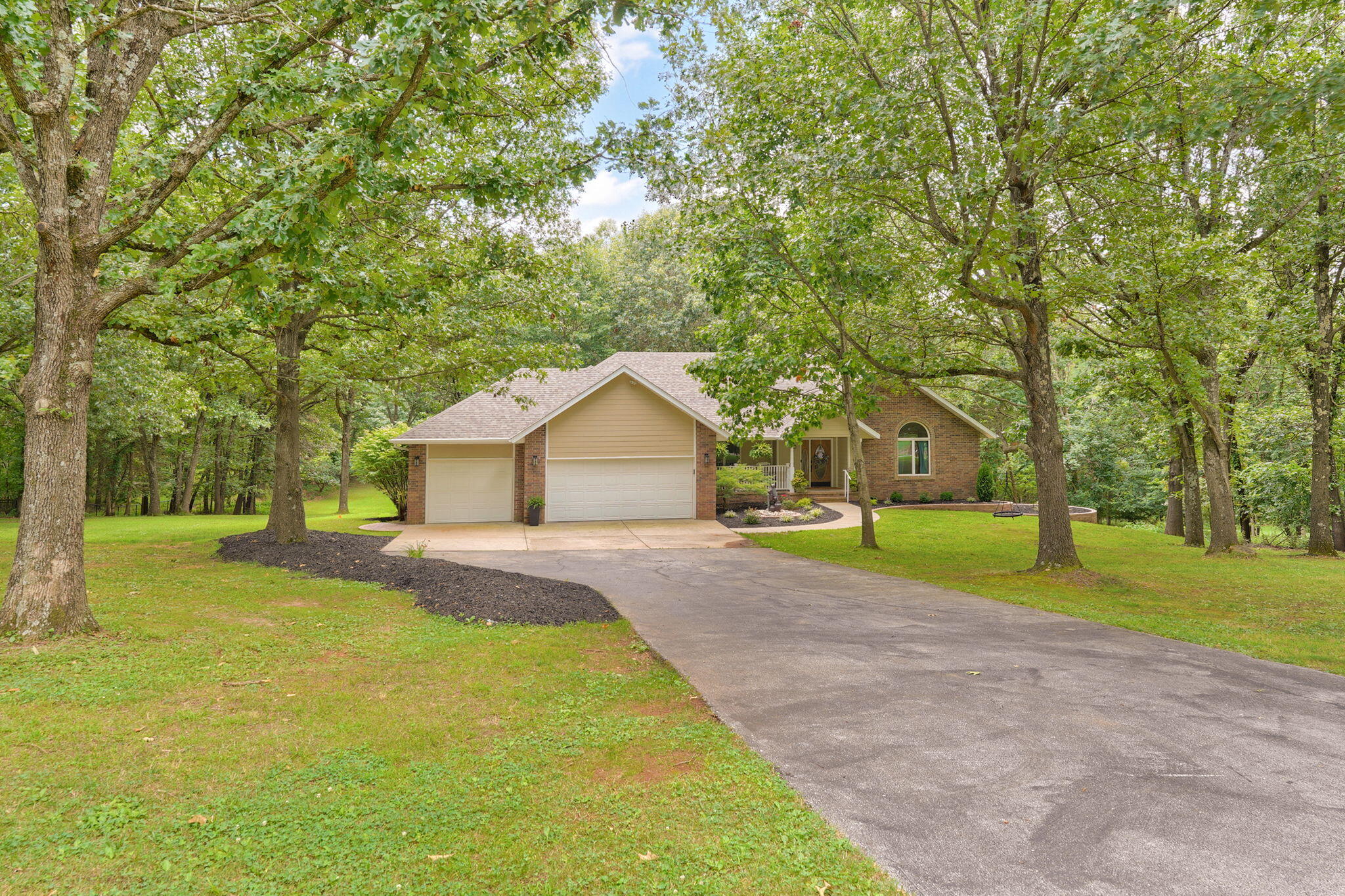 Photo 43 - Residential for sale – 264 W Farm Road 82   Springfield, MO