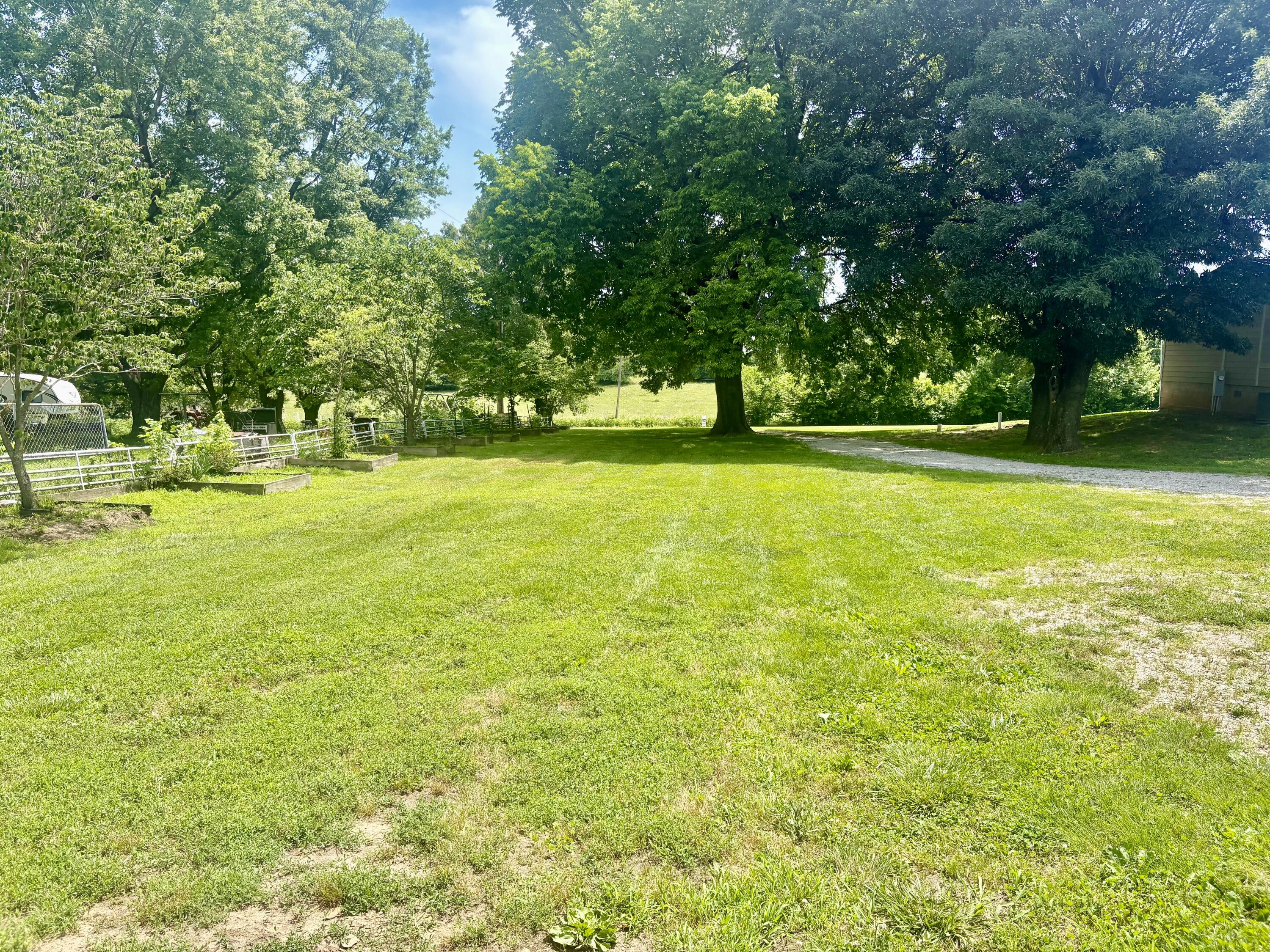 Photo 12 - Residential for sale – 11 S Dade 203   Everton, MO