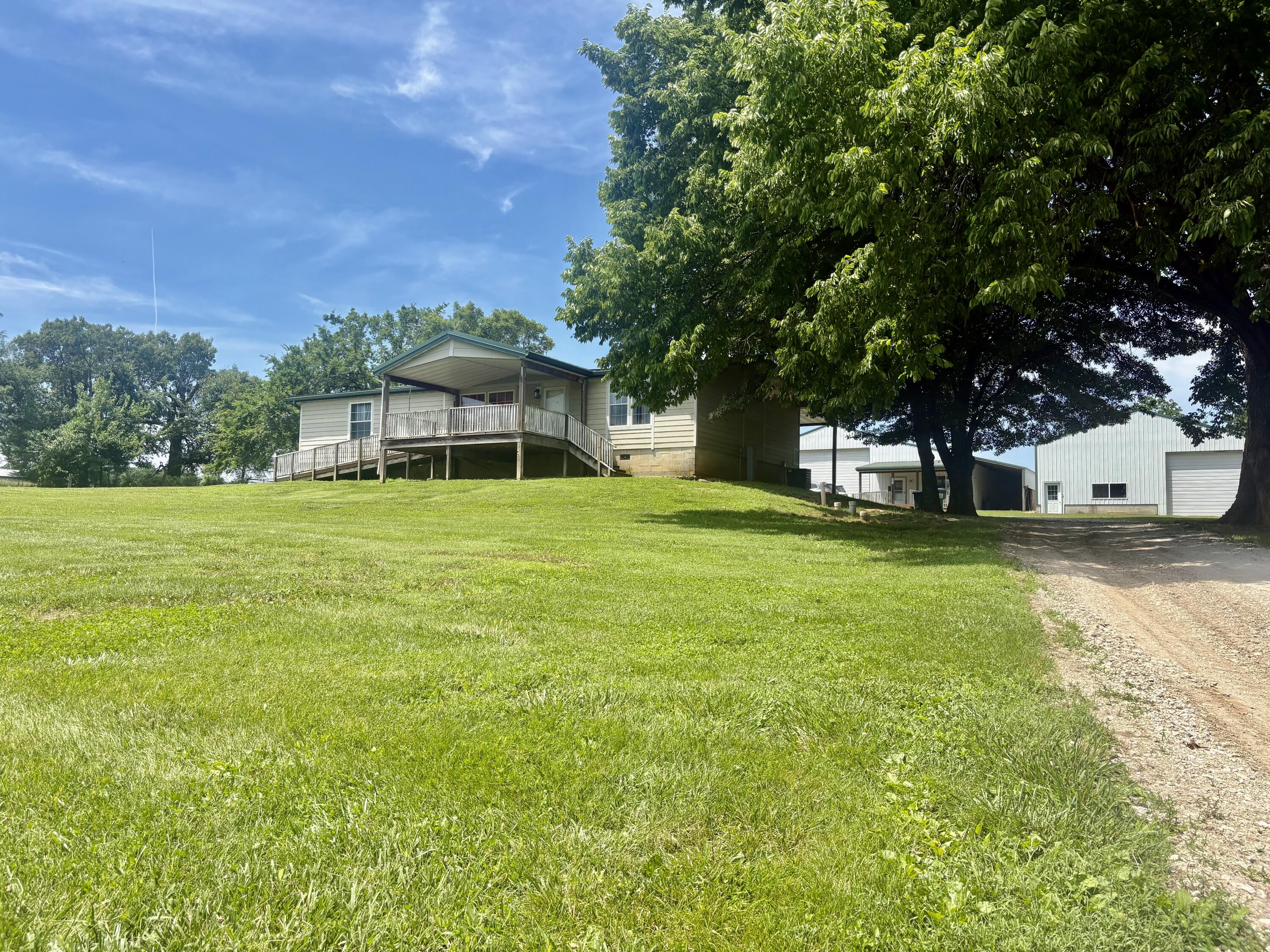 Residential for sale – 11 S Dade 203   Everton, MO