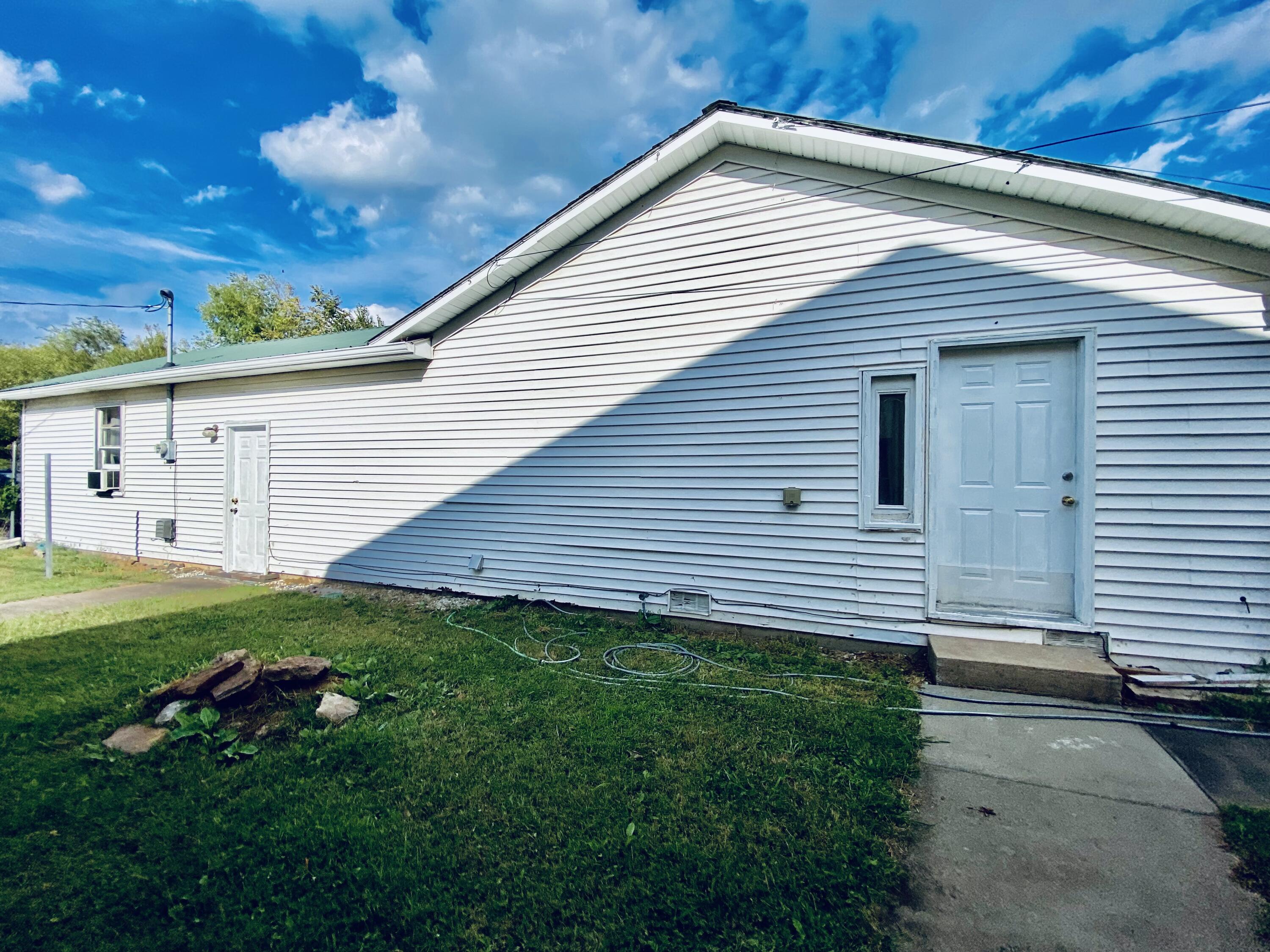 Photo 69 - Residential for sale – 220  Wells Street  Greenfield, MO