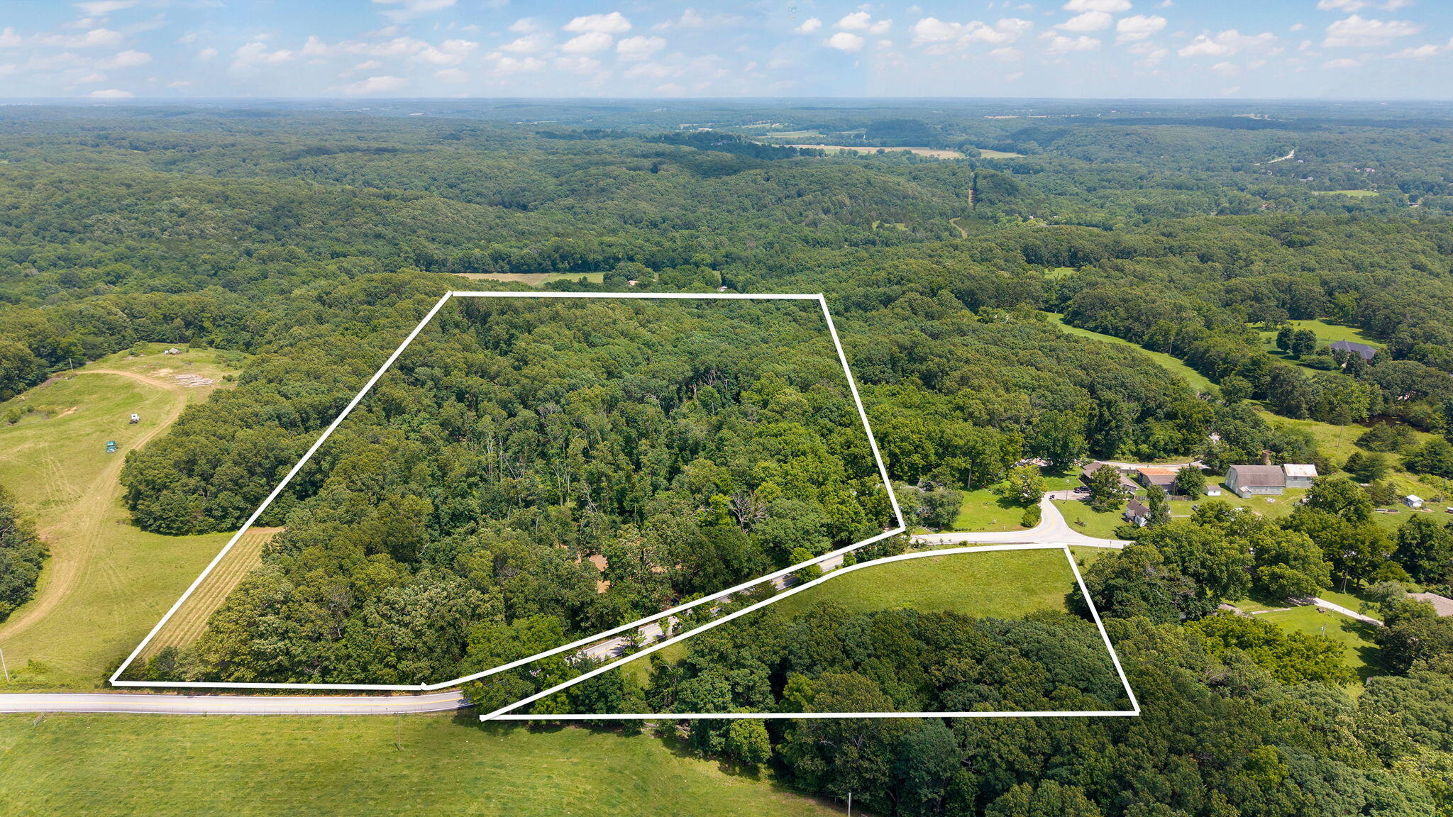 Photo 3 - Land for sale – 500 N Farm Rd 227   Strafford, MO