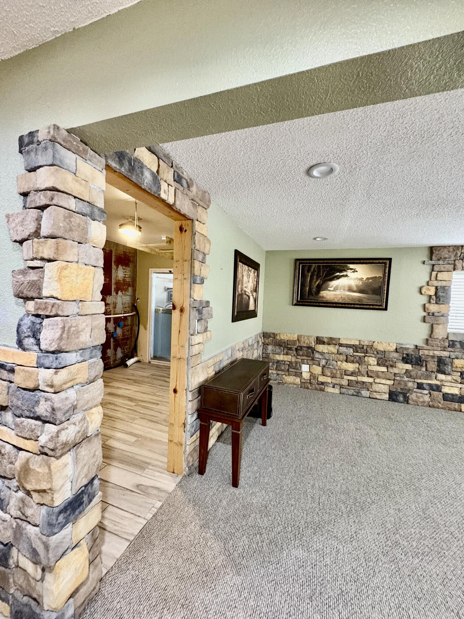 Photo 9 - Residential for sale – 203  Wynes Circle  Greenfield, MO