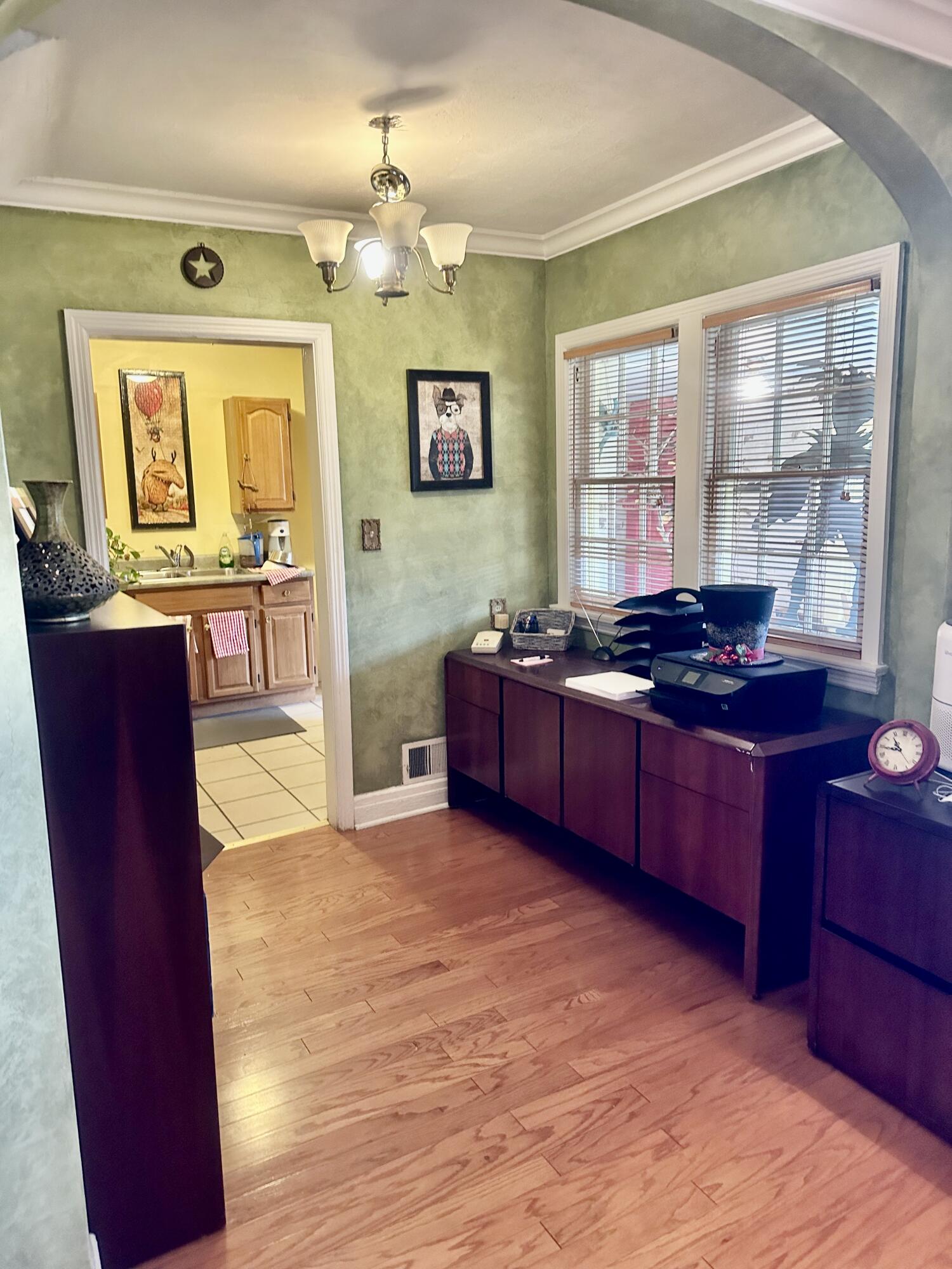 Photo 17 - Commercial Sale for sale – 1737 E Walnut Street  Springfield, MO