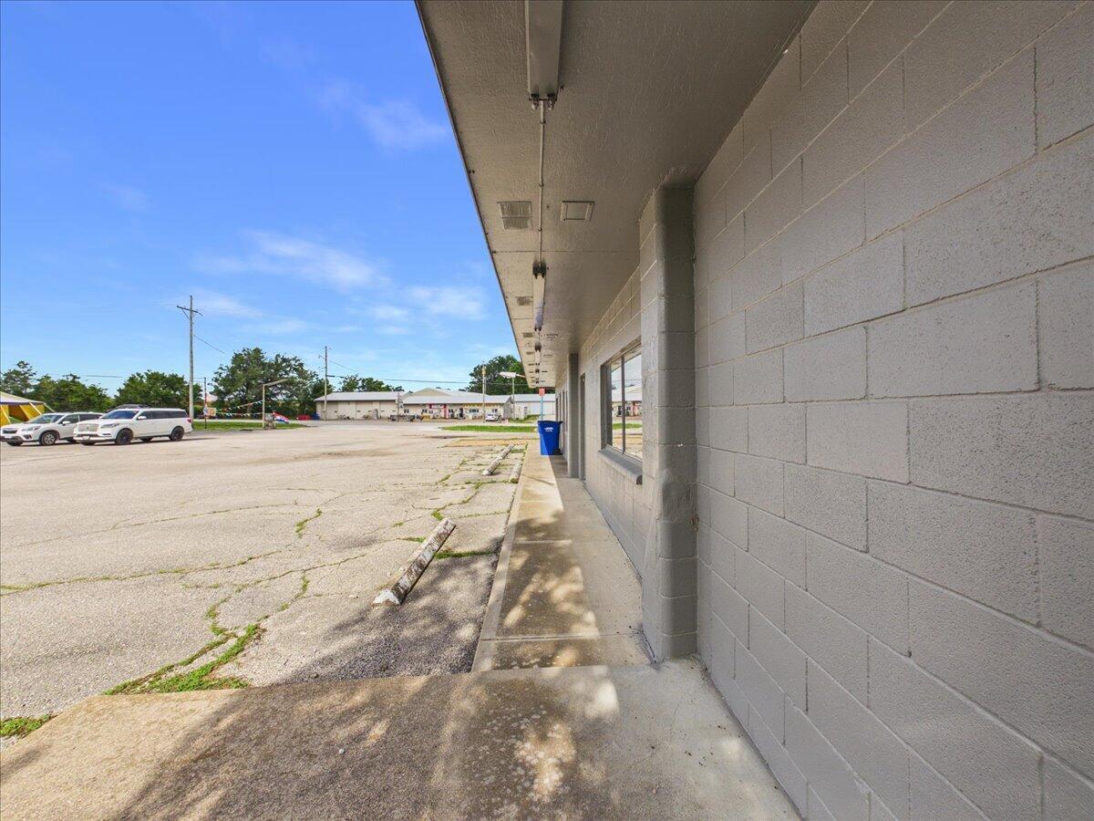 Photo 8 - Commercial Sale for sale – 114 S Dallas Street  Urbana, MO