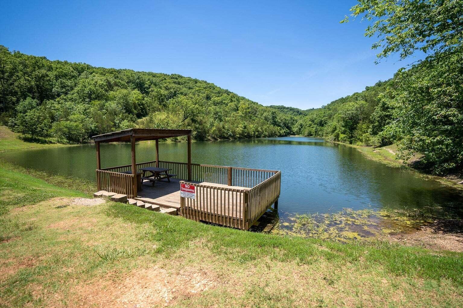 Photo 23 - Residential for sale – 26  Sinatra Court  Branson West, MO