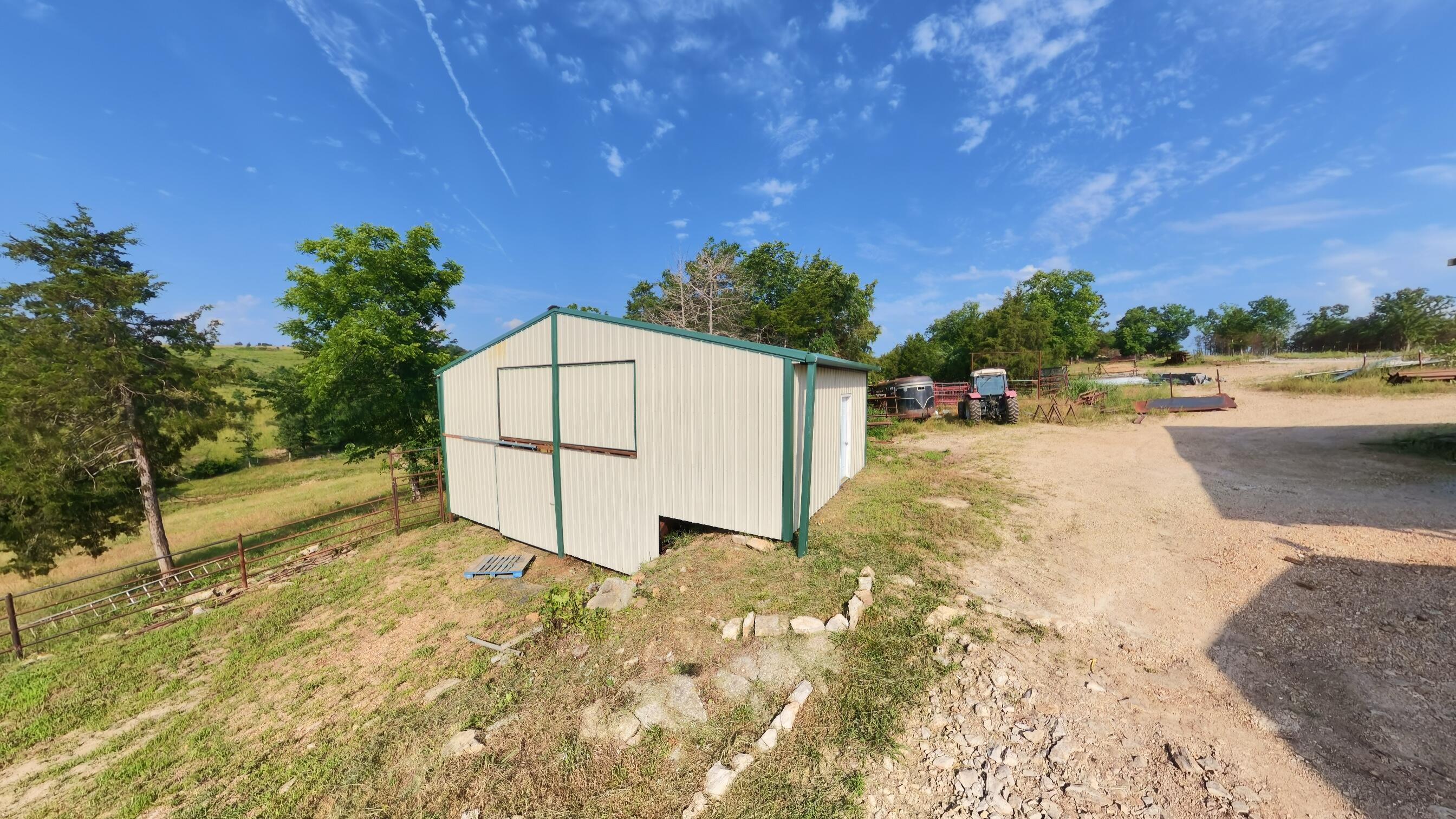 Photo 102 - Farm for sale – 1986  County Road 504   Gainesville, MO
