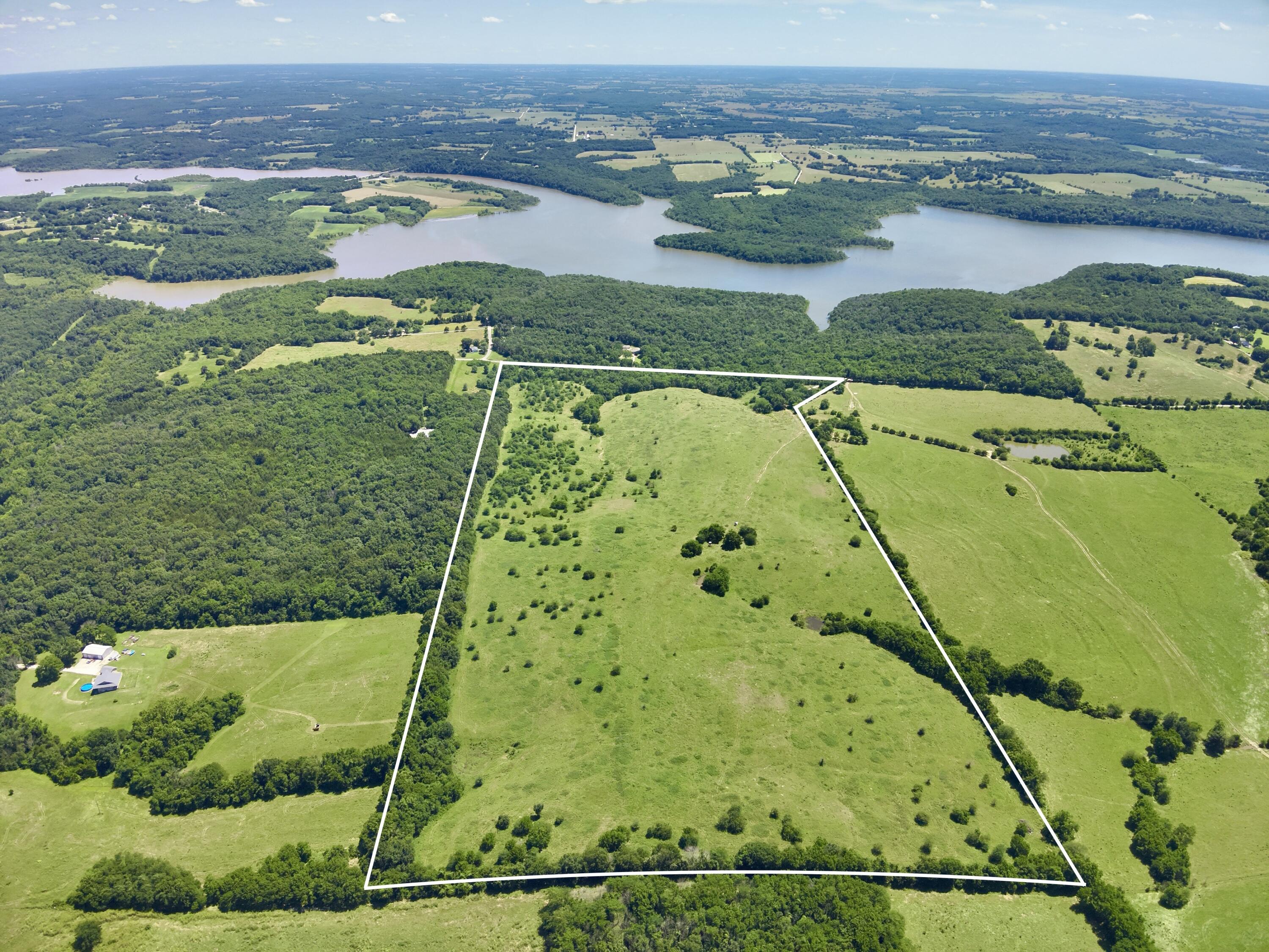 Land for sale – 000 E 475th Road  Fair Play, MO