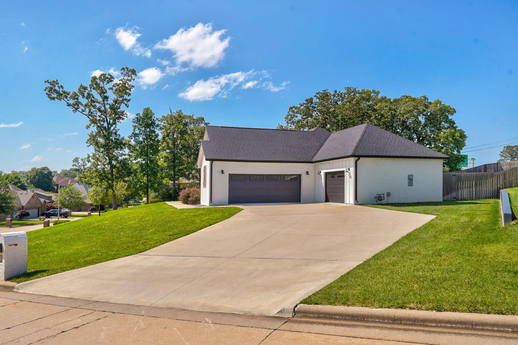 Photo 46 - Residential for sale – 2619 E Old Ivy Street  Springfield, MO