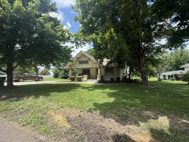 Photo 4 - Residential for sale – 729 E Dorris Avenue  Mountain Grove, MO