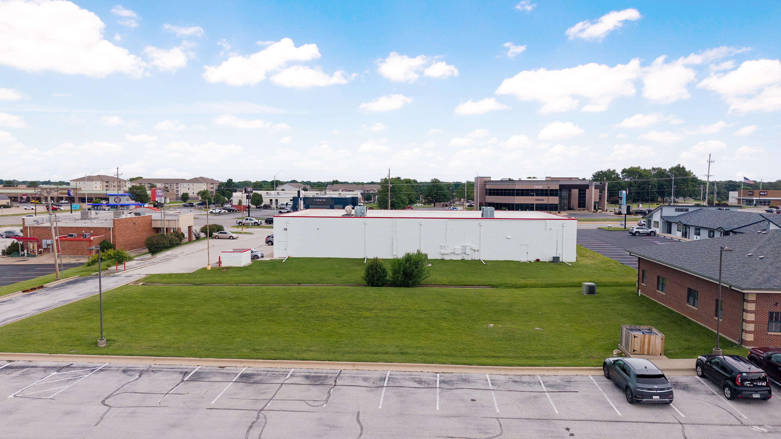 Photo 2 - Land for sale – 3019 S Fort Avenue  Springfield, MO
