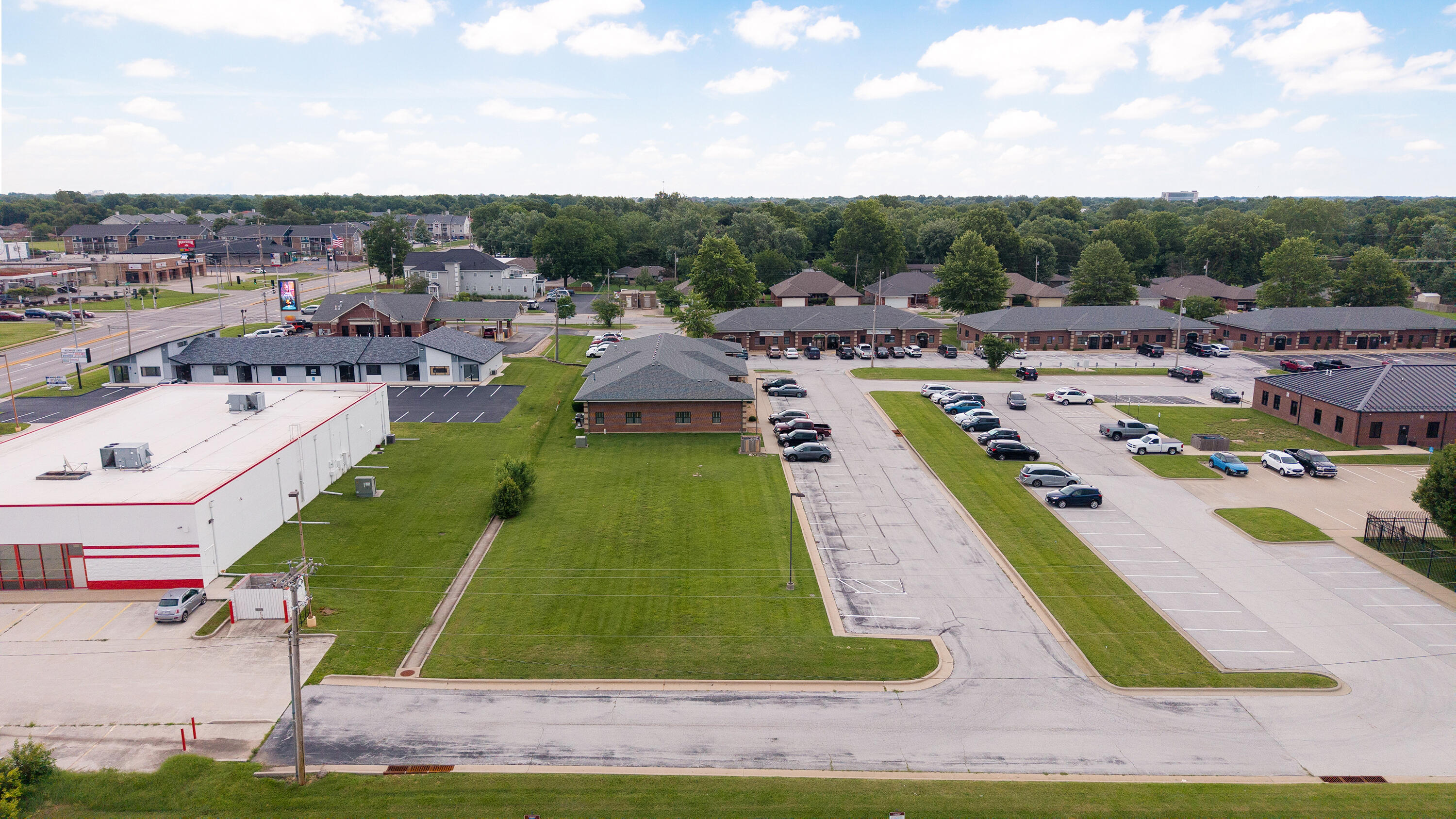 Photo 8 - Land for sale – 3019 S Fort Avenue  Springfield, MO