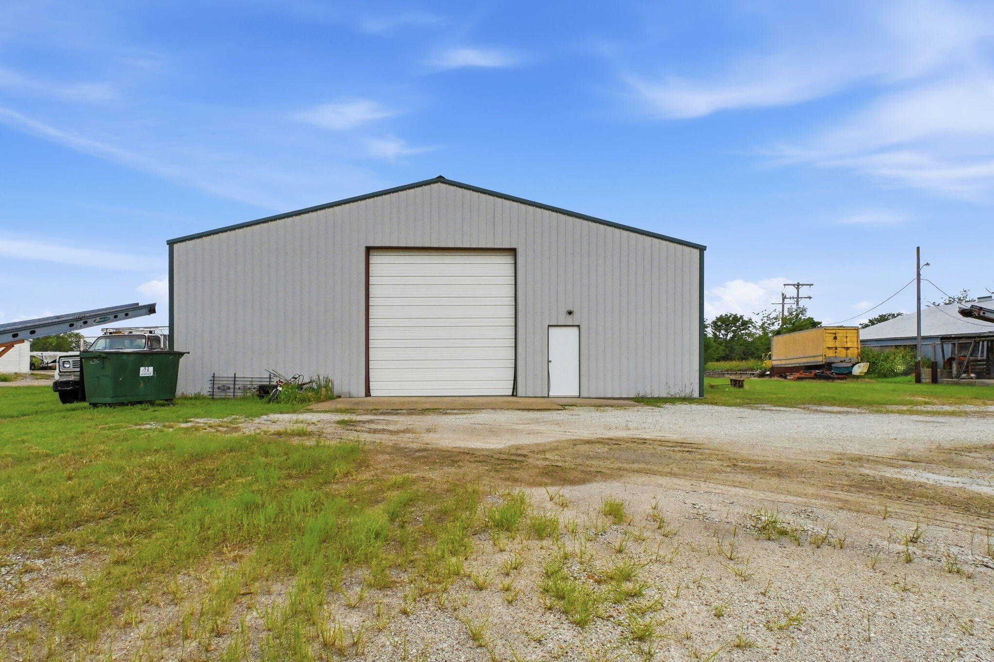 Photo 6 - Commercial Sale for sale – 13200 S Hwy 39   Stockton, MO
