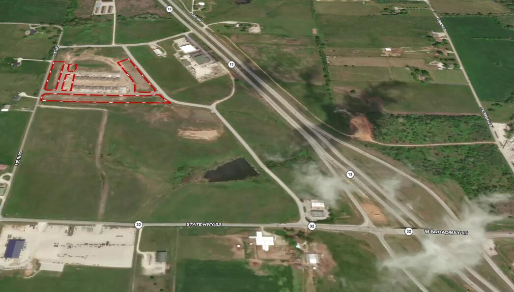 Photo 3 - Land for sale – 000 W Freeman Street  Bolivar, MO