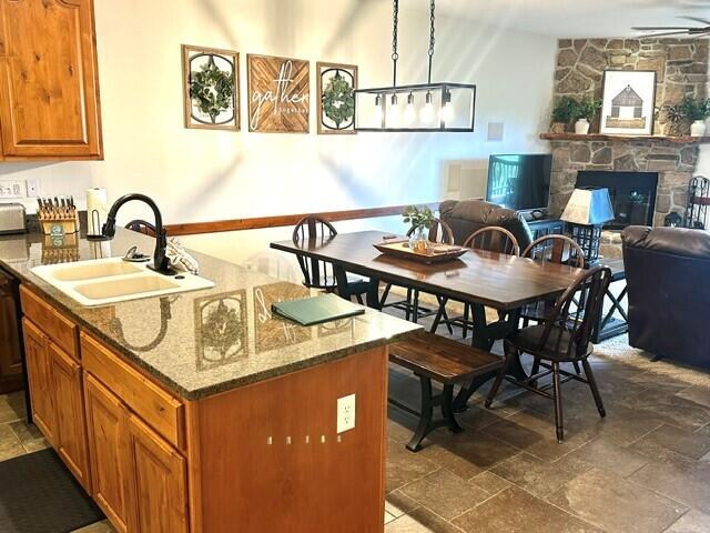 Photo 8 - Residential for sale – 24  Village Trail  Branson, MO