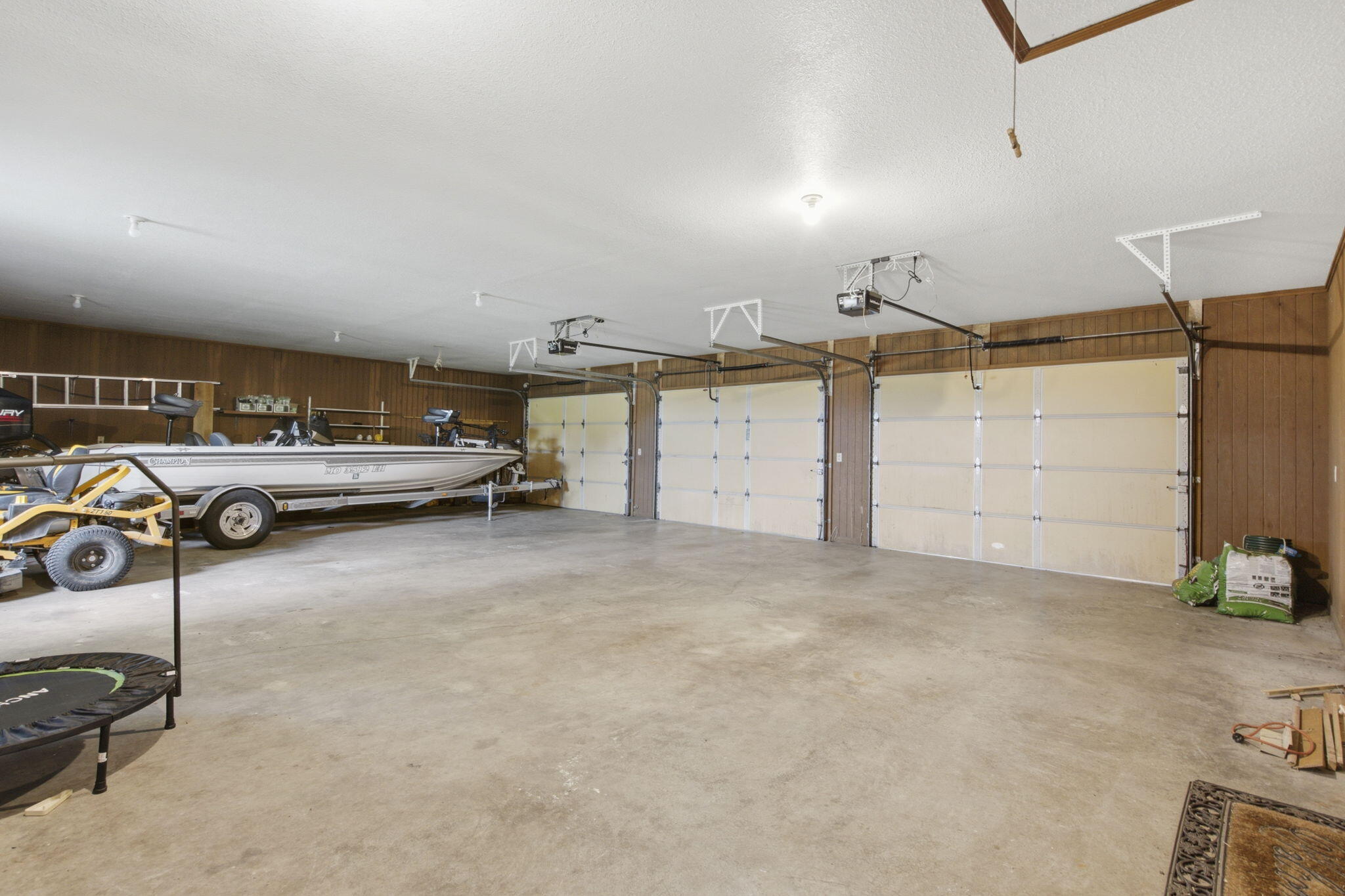 Photo 21 - Residential for sale – 10590 E State Highway 86   Blue Eye, MO