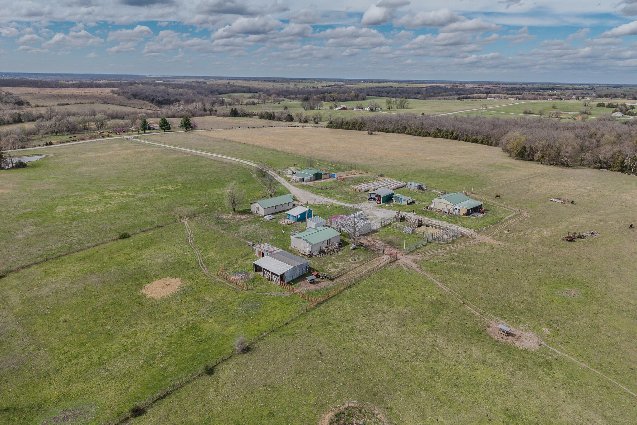Photo 41 - Residential for sale – 22665  State Hwy 83   Weaubleau, MO