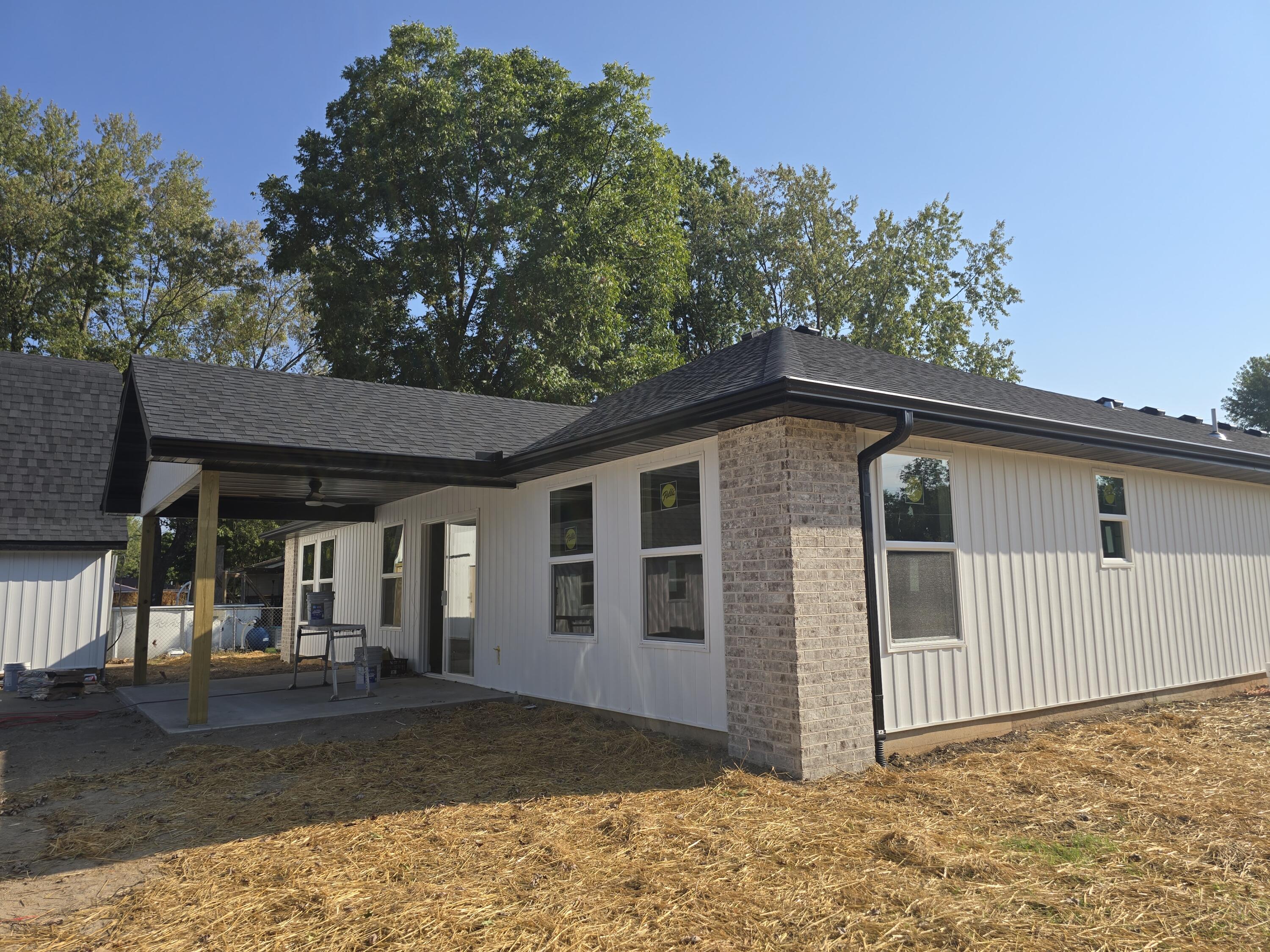 Photo 7 - Residential for sale – 587 S Chicago Avenue  Marionville, MO