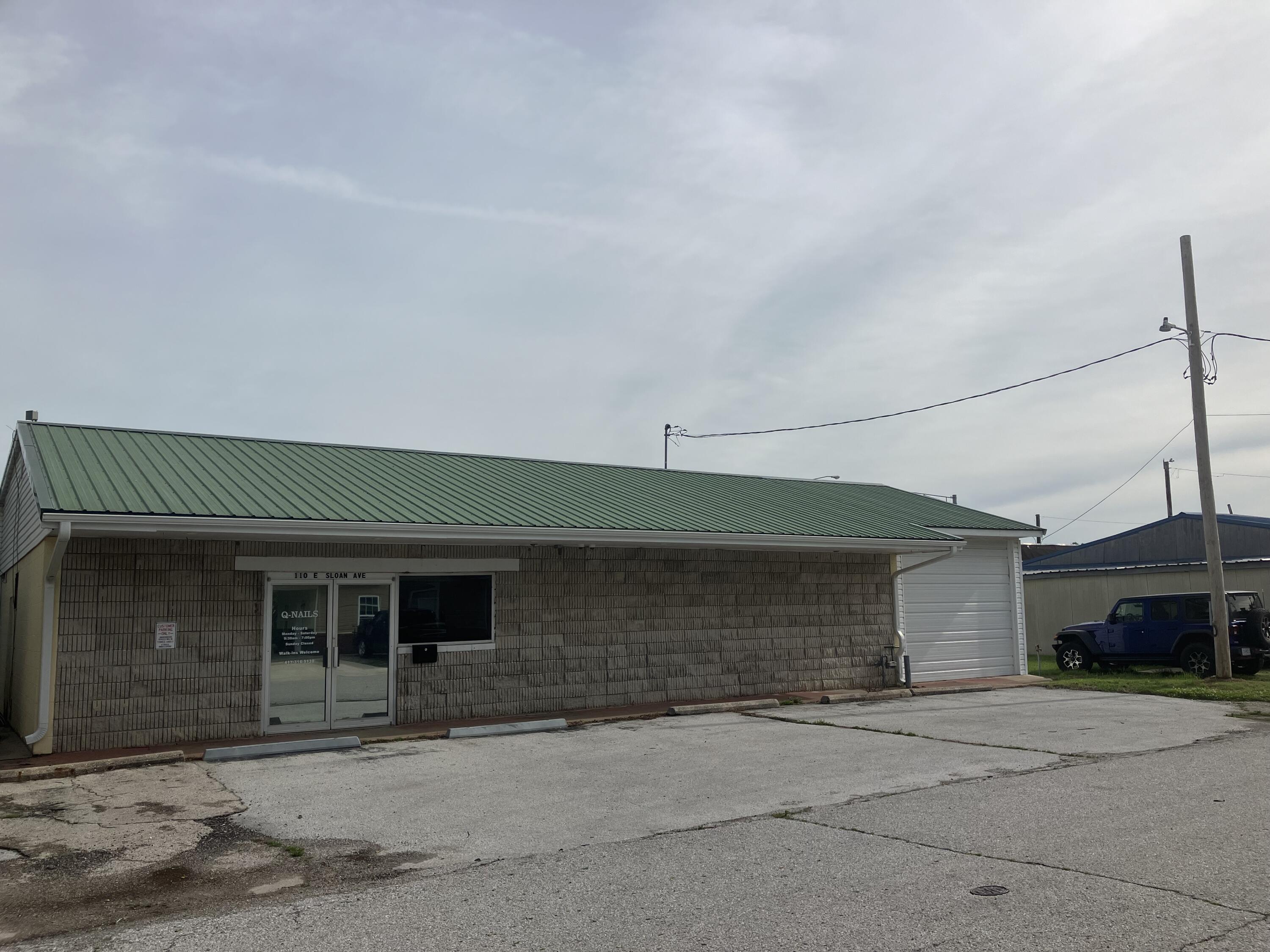 Commercial Sale for sale – 110 E Sloan Street Mt Vernon, MO