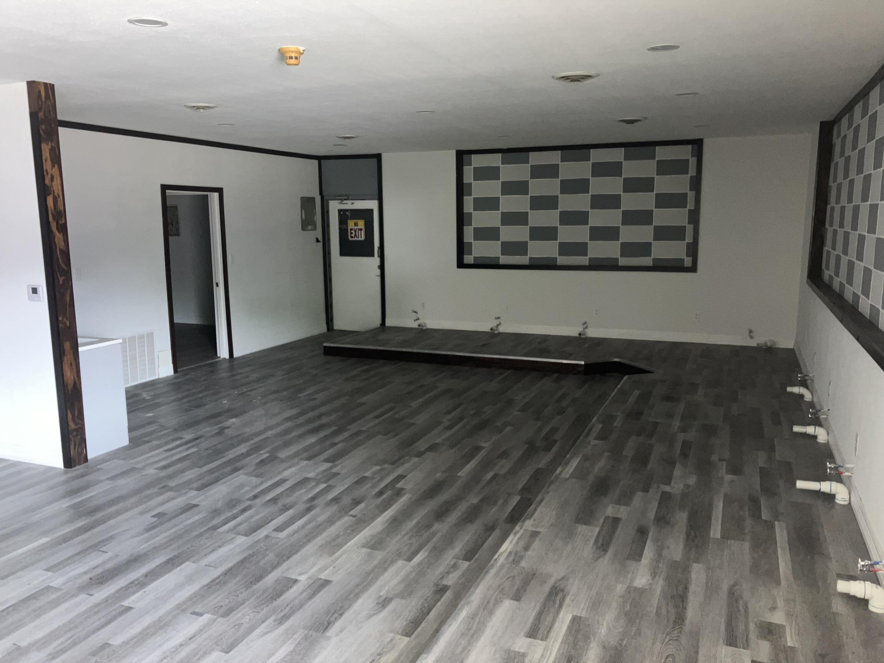 Photo 2 - Commercial Sale for sale – 110 E Sloan Street  Mt Vernon, MO