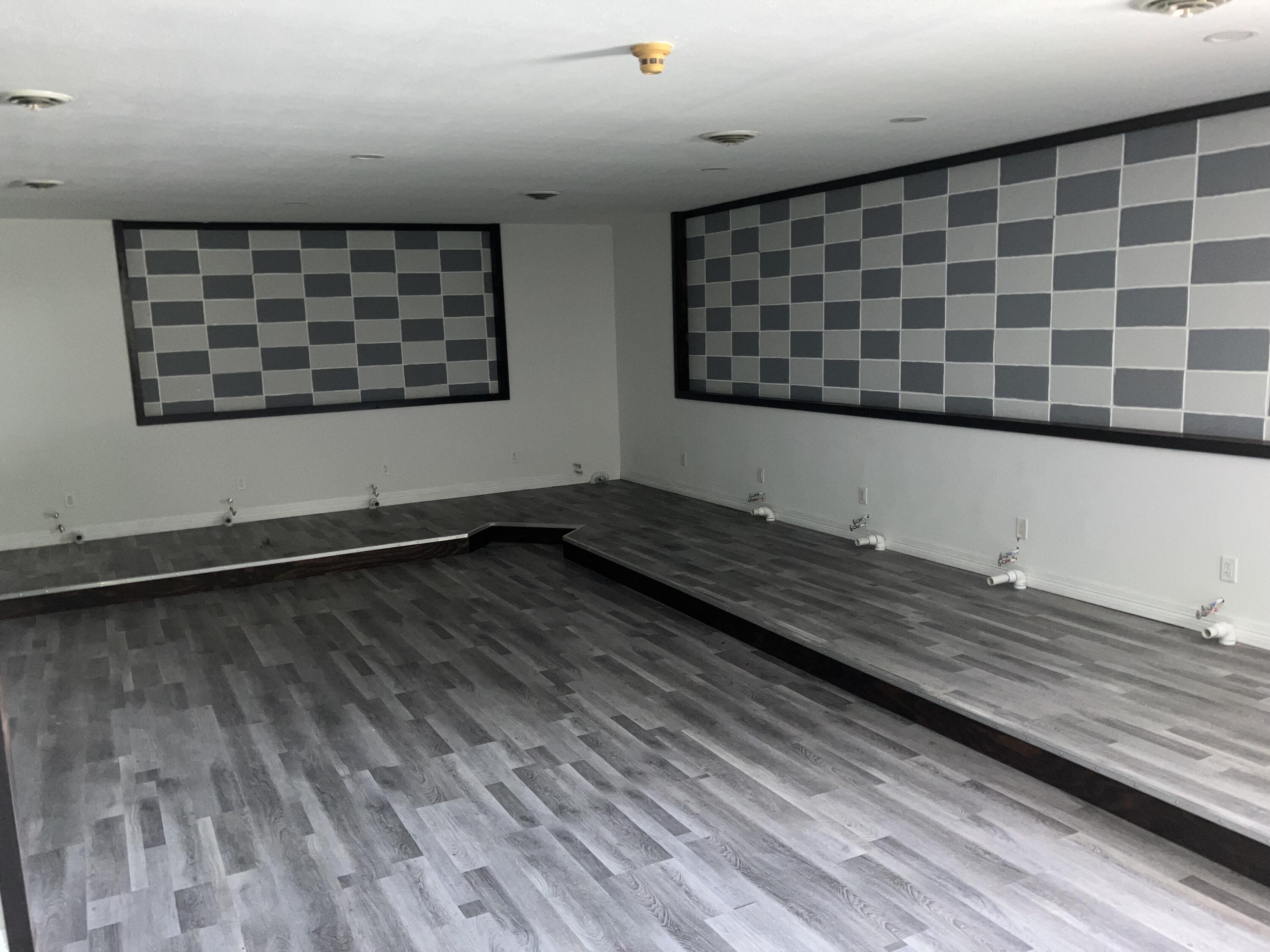 Photo 3 - Commercial Sale for sale – 110 E Sloan Street  Mt Vernon, MO