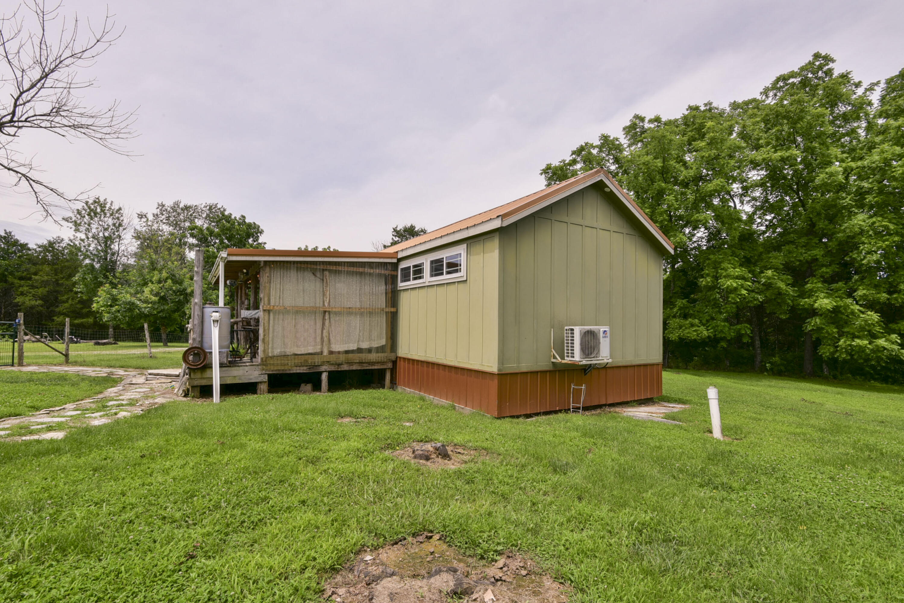 Photo 13 - Residential for sale – 25086  State Highway M   Cassville, MO