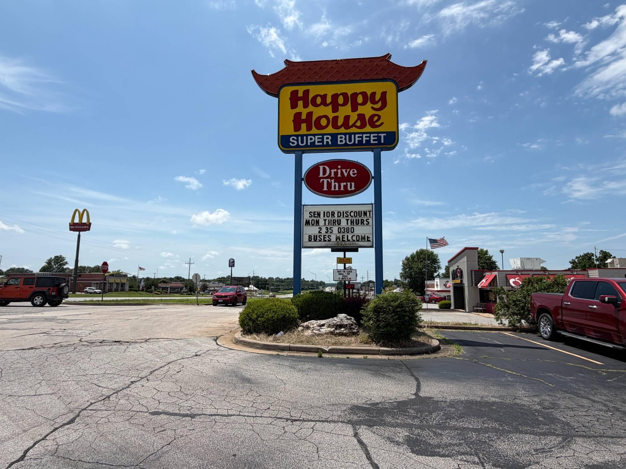 Photo 2 - Commercial Sale for sale – 840  U.S. 60   Monett, MO